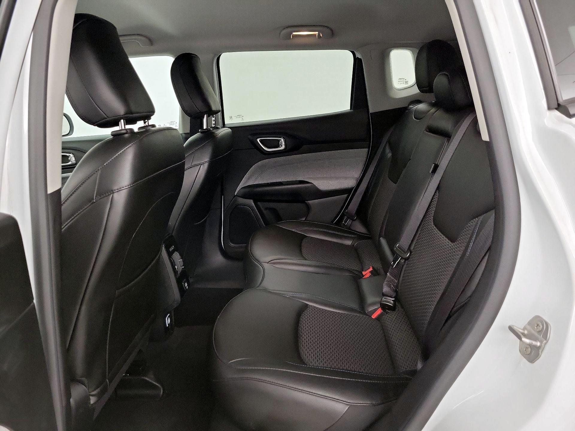 Thumbnail: 2022 Jeep Compass - 19