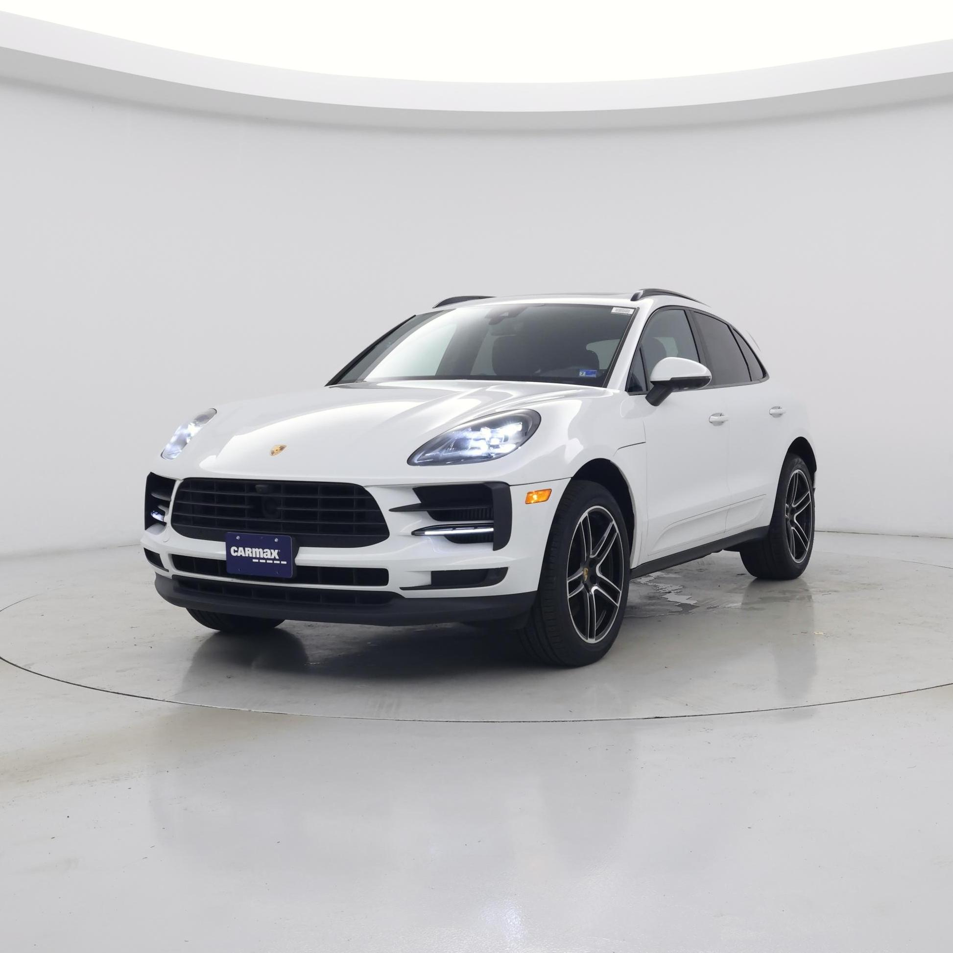 Thumbnail: 2021 Porsche Macan - 4