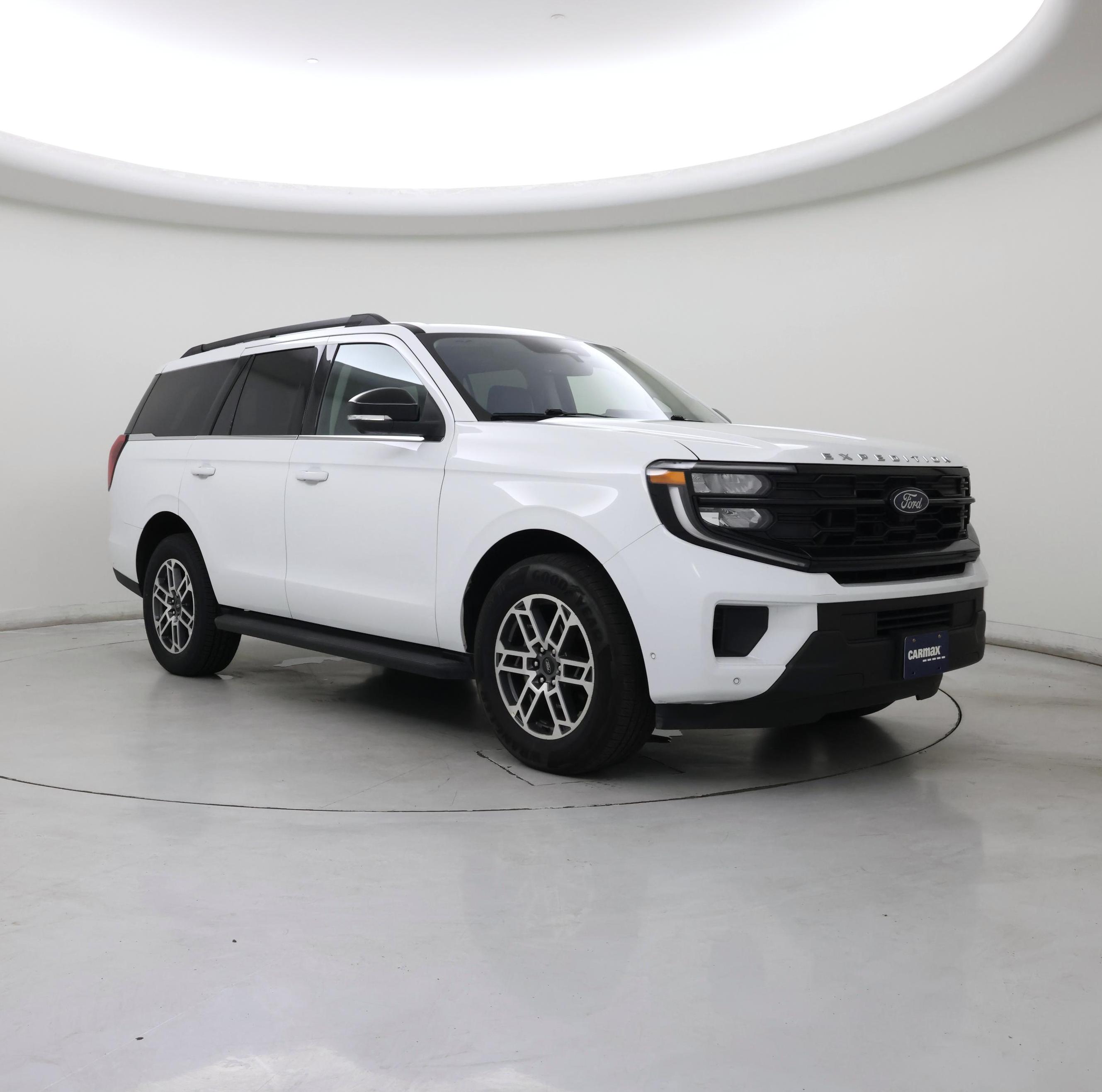 White 2025 Ford Expedition SUV / Crossover 4X2 Automatic