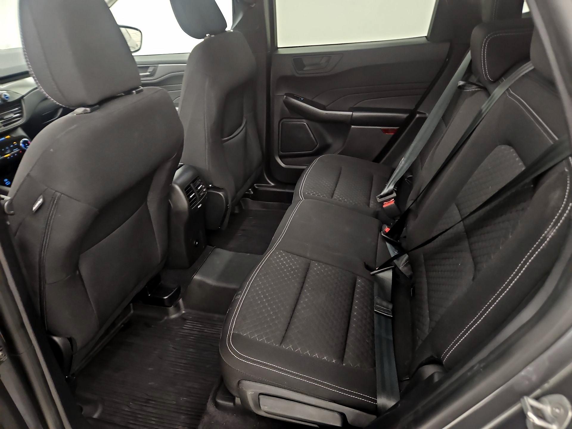 Thumbnail: 2023 Ford Escape - 20