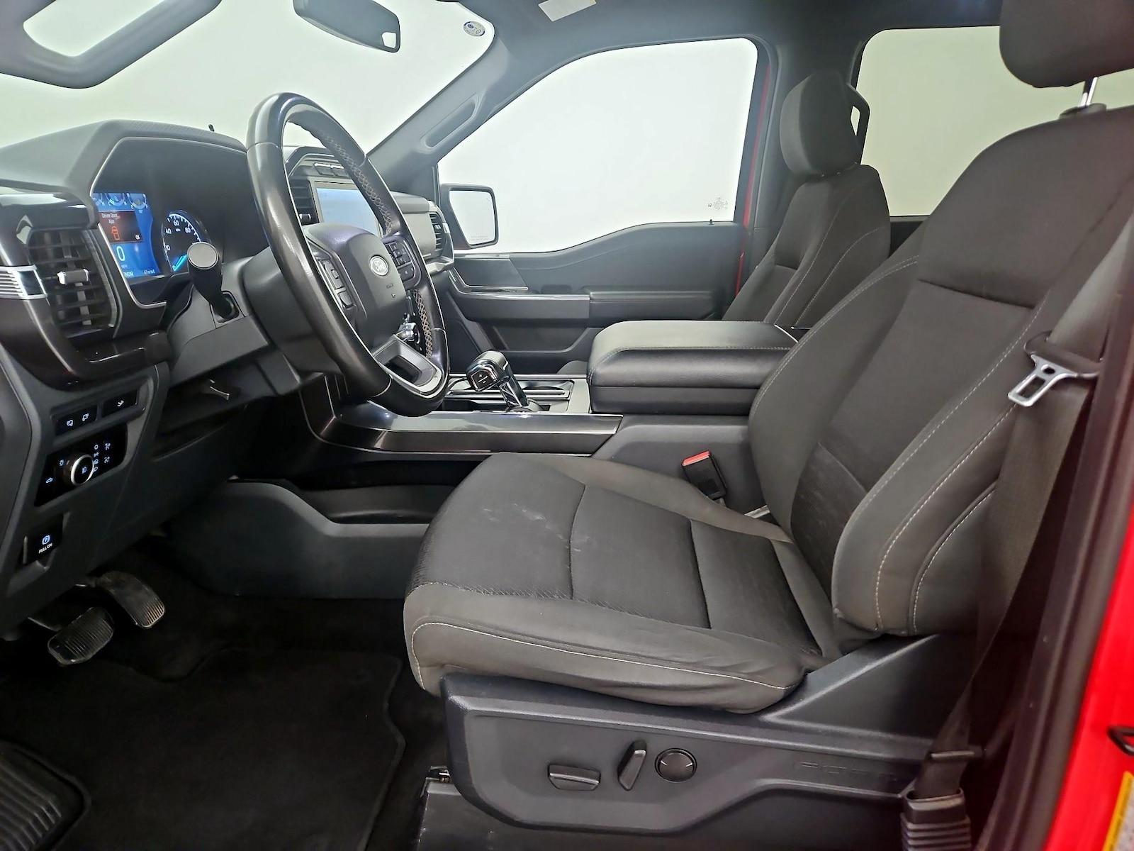 2023 Ford F-150 XLT - Photo 12