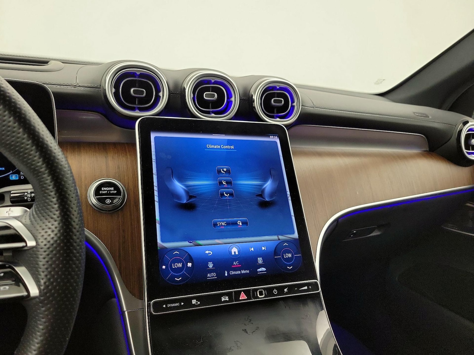 2023 Mercedes-Benz GLC GLC 300 - Photo 18