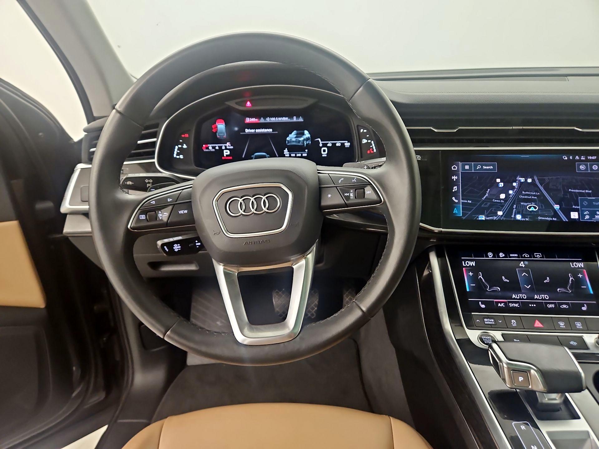 Thumbnail: 2023 Audi Q7 - 10