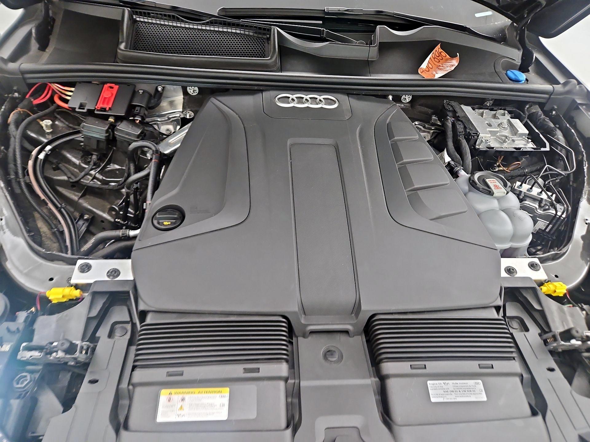Thumbnail: 2023 Audi Q7 - 20