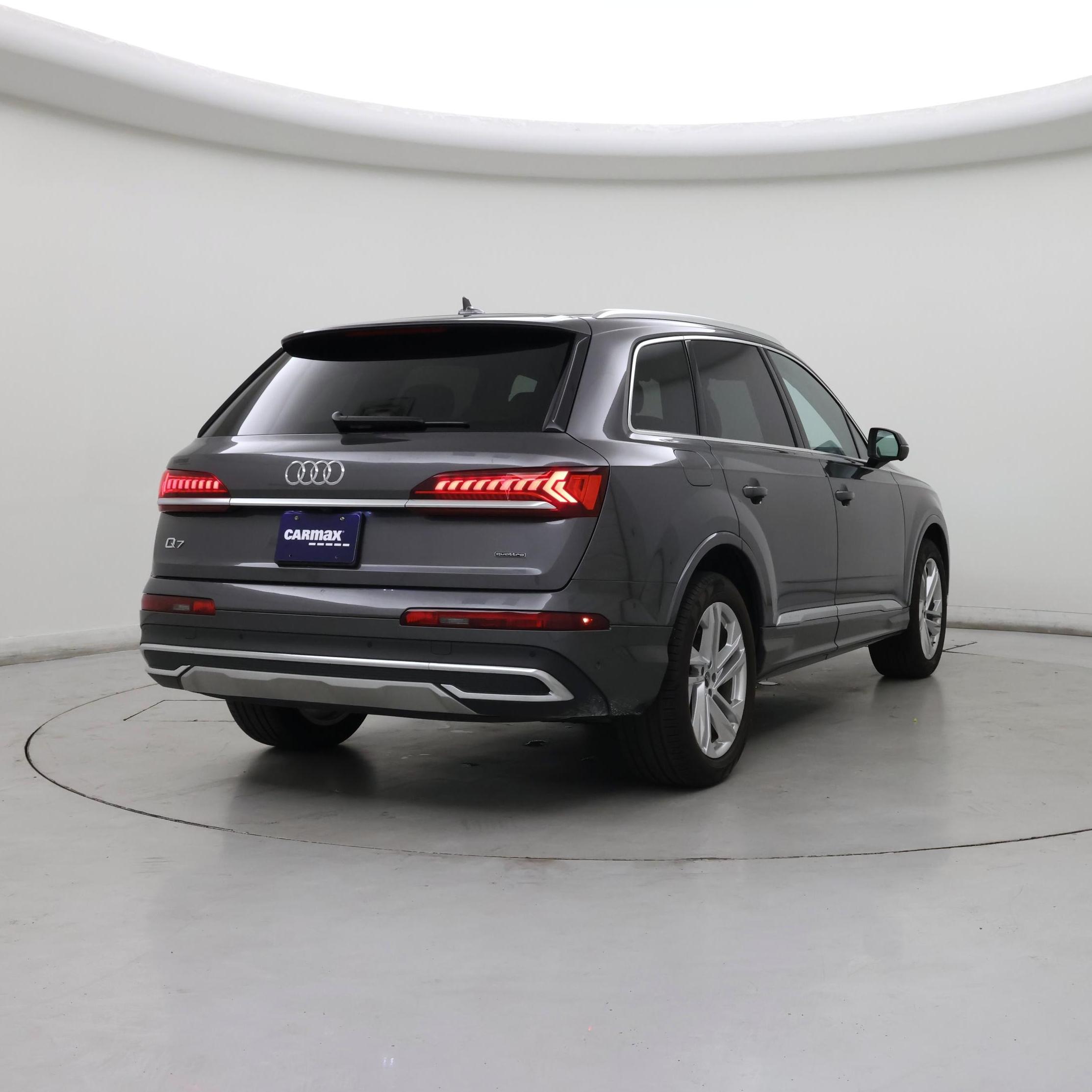 Thumbnail: 2023 Audi Q7 - 8