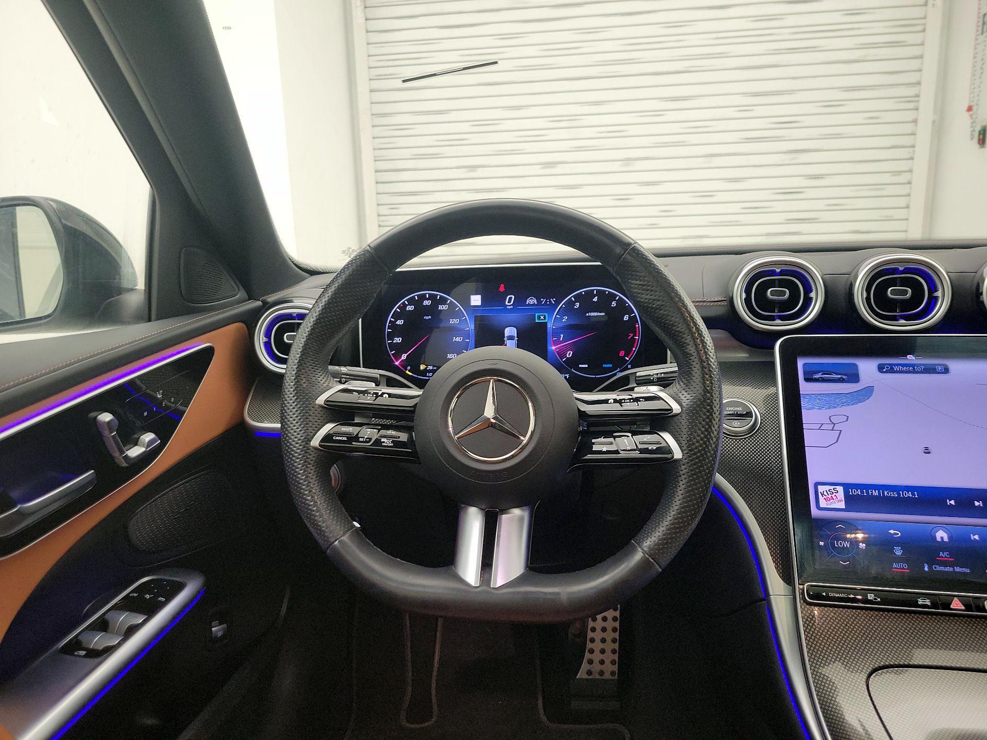 Thumbnail: 2023 Mercedes-Benz C-Class - 10