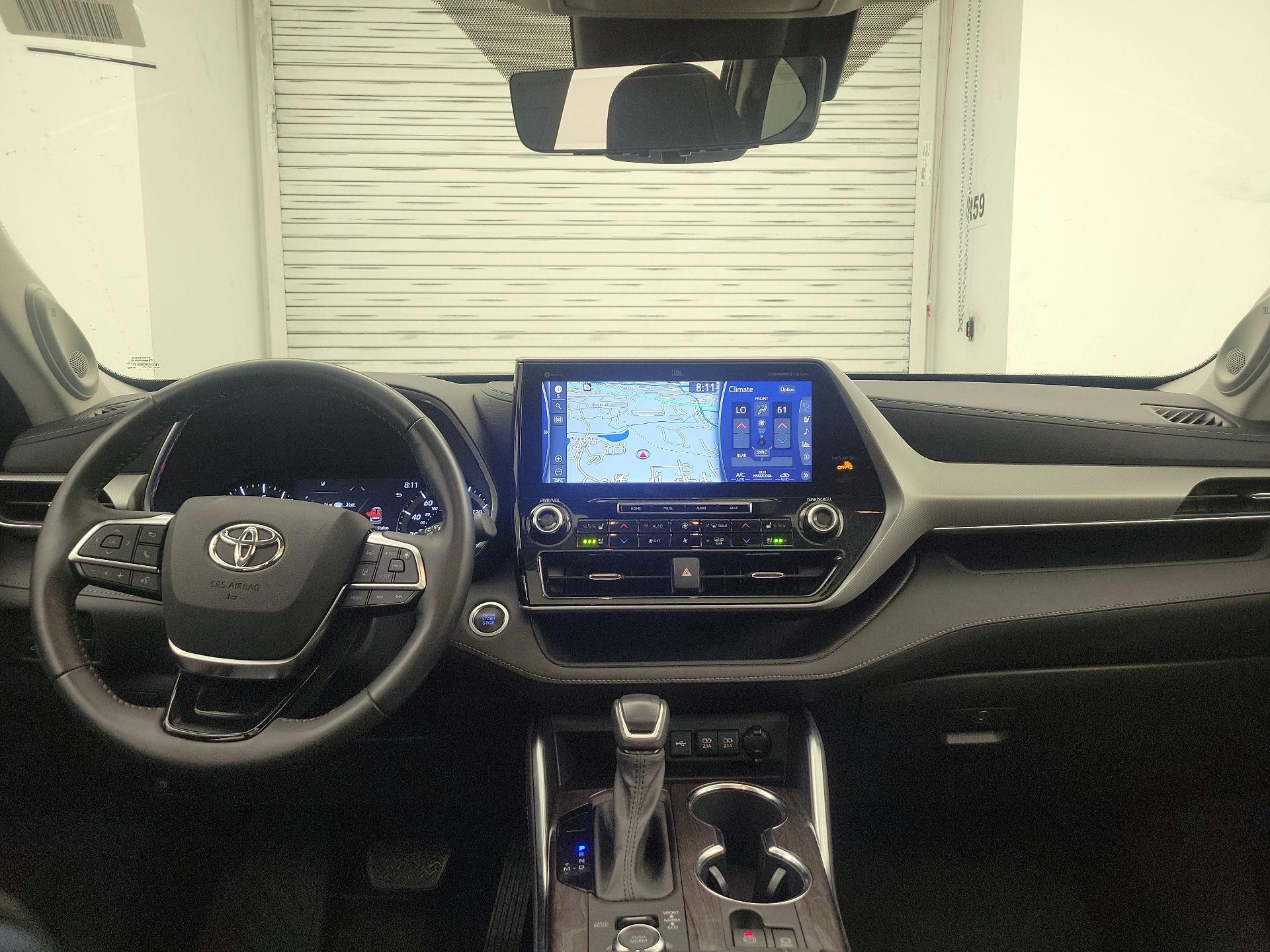 Thumbnail: 2021 Toyota Highlander - 9