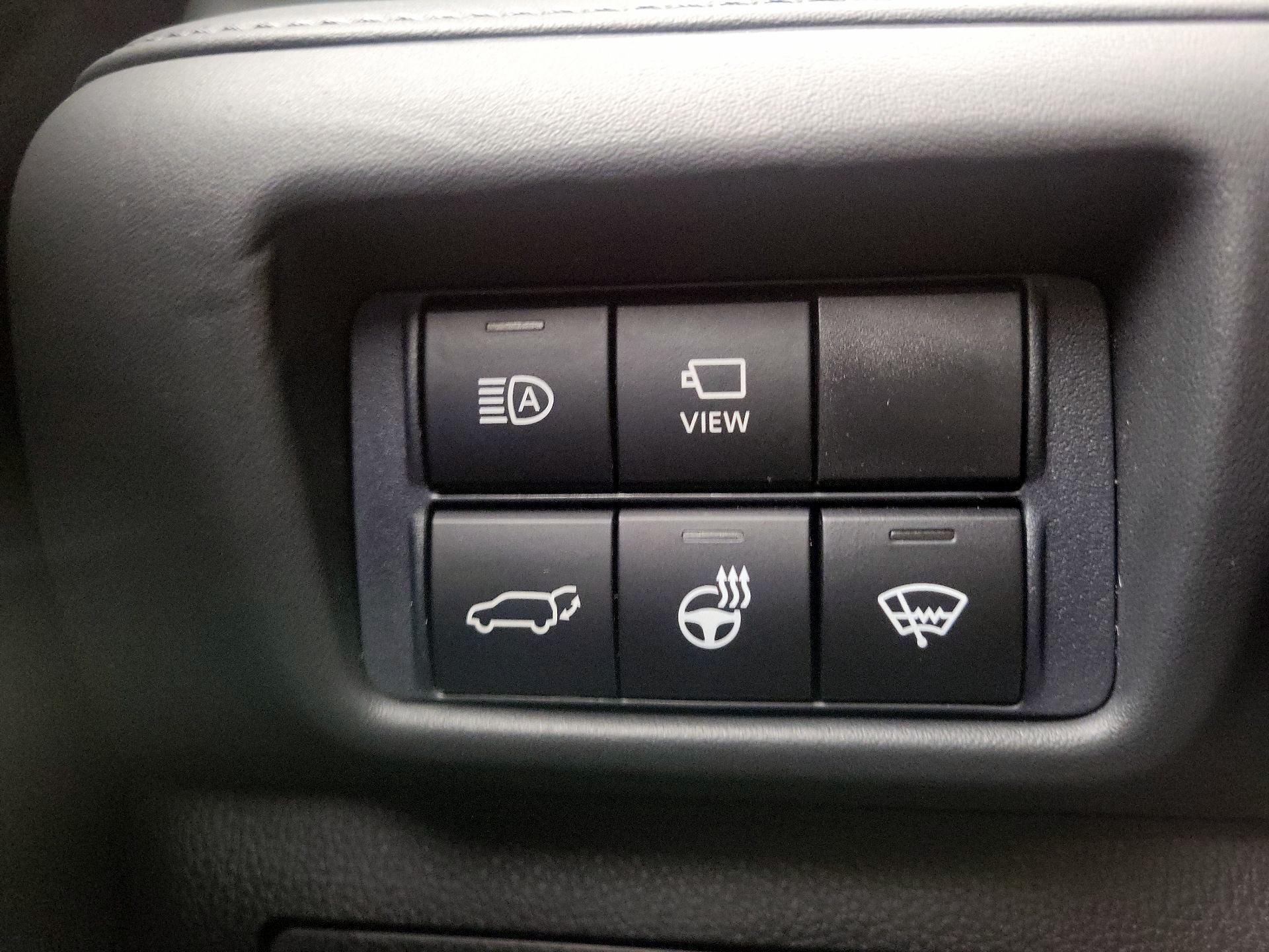 Thumbnail: 2021 Toyota Highlander - 13