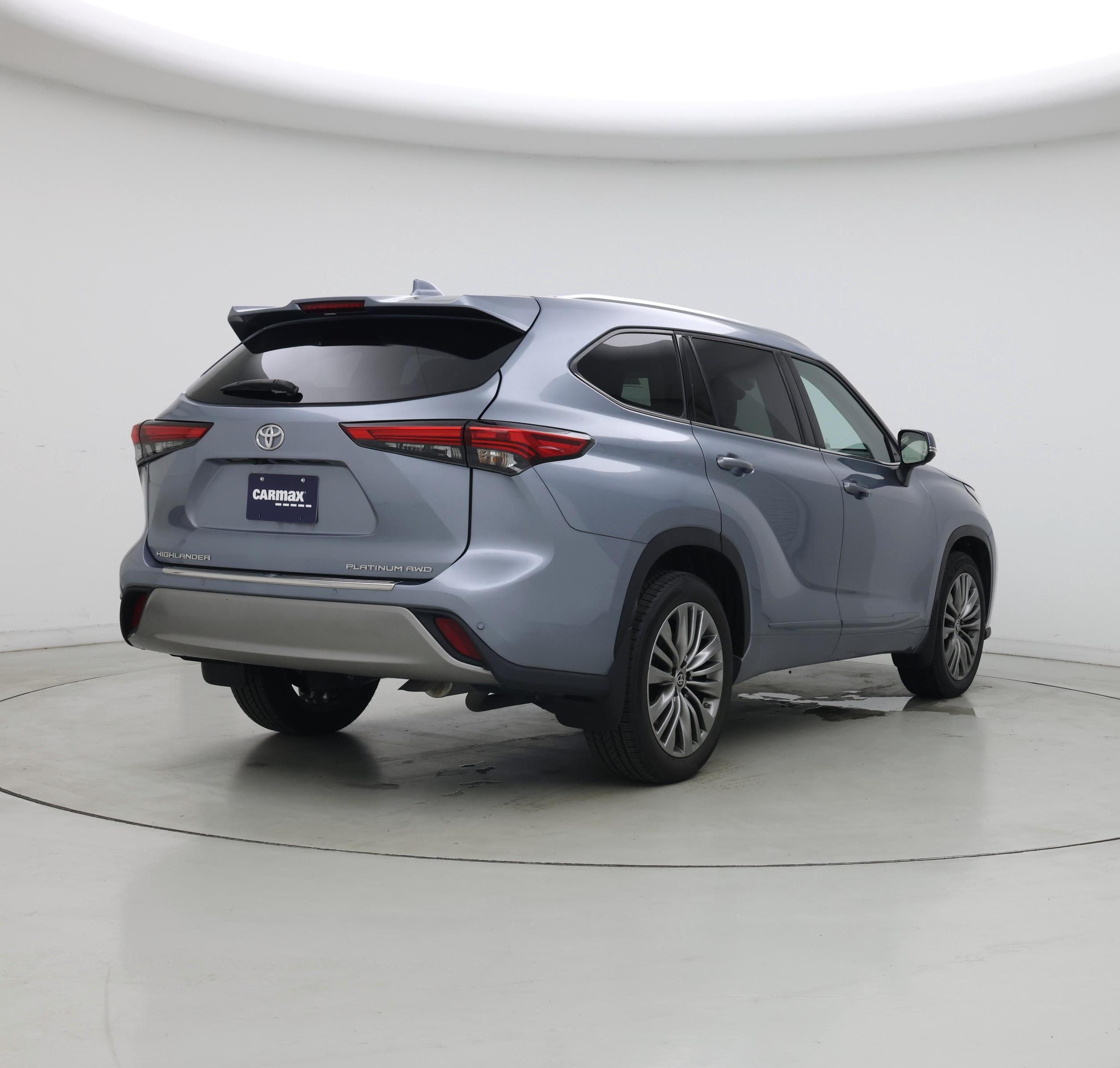 Thumbnail: 2021 Toyota Highlander - 8