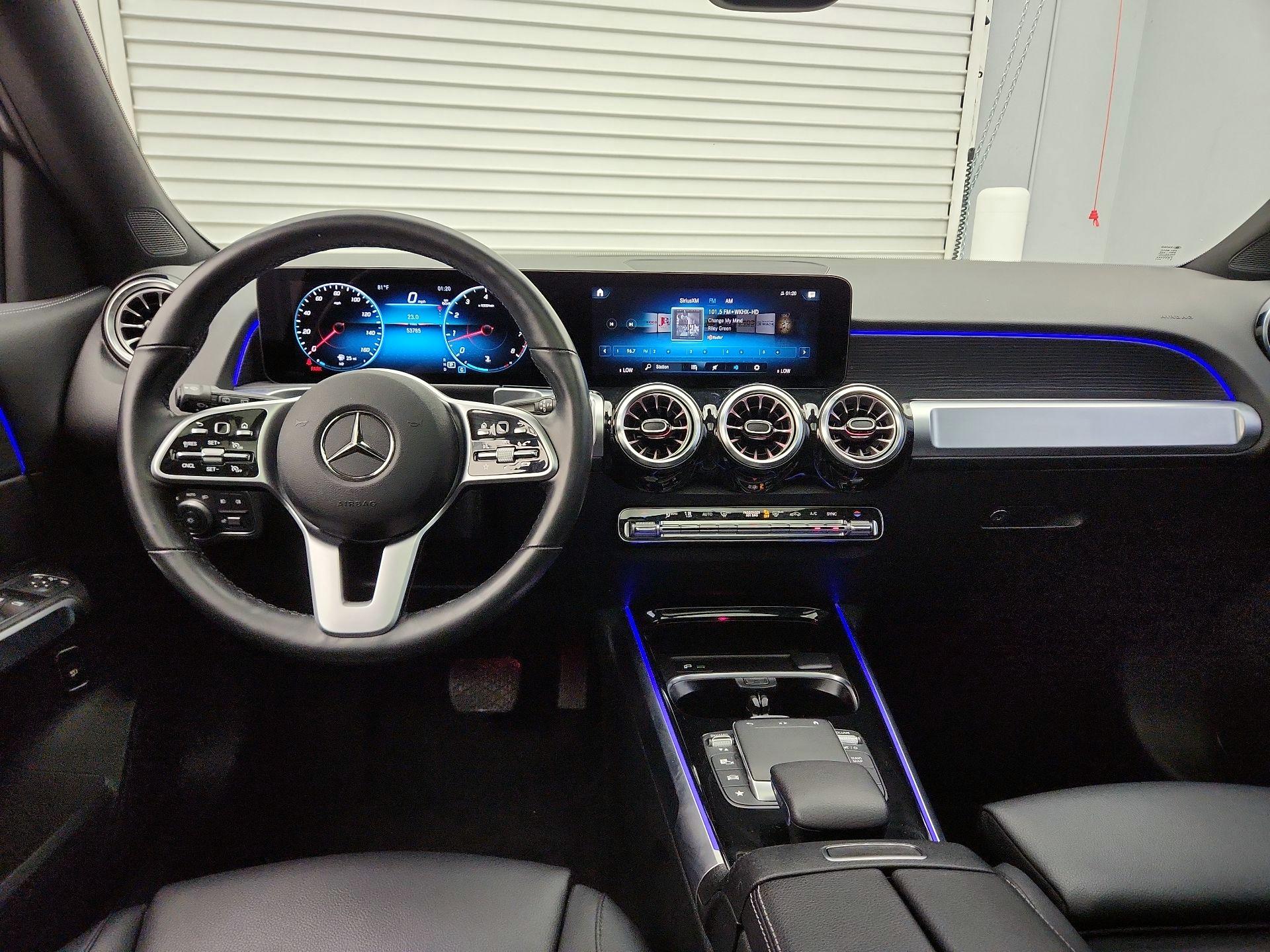 Thumbnail: 2023 Mercedes-Benz GLB - 9