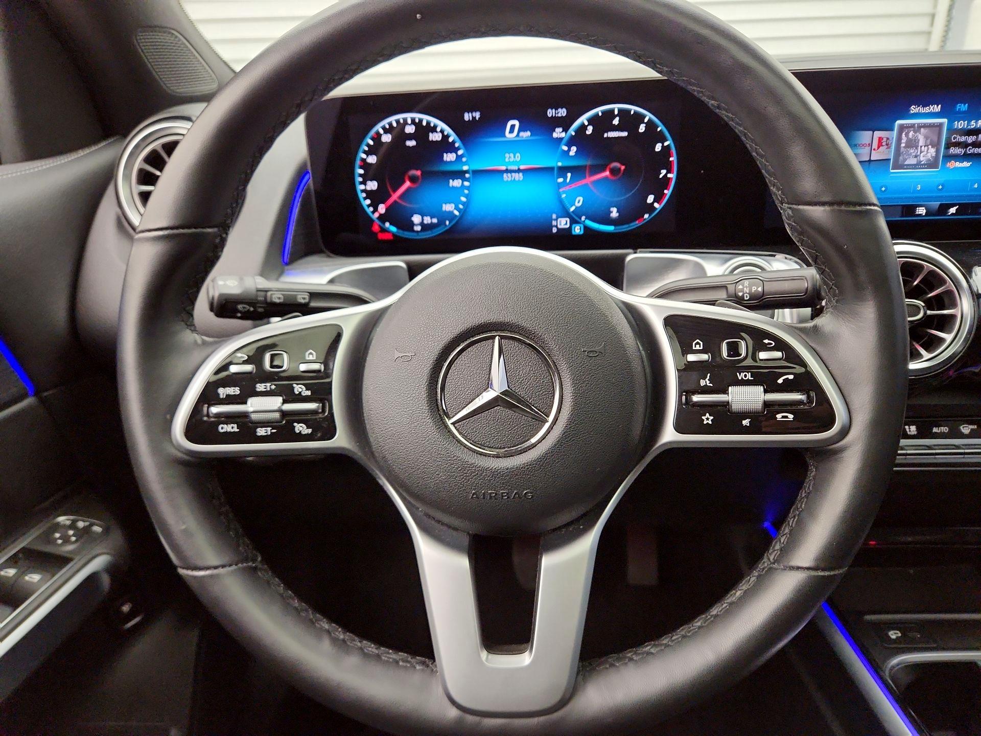 Thumbnail: 2023 Mercedes-Benz GLB - 10