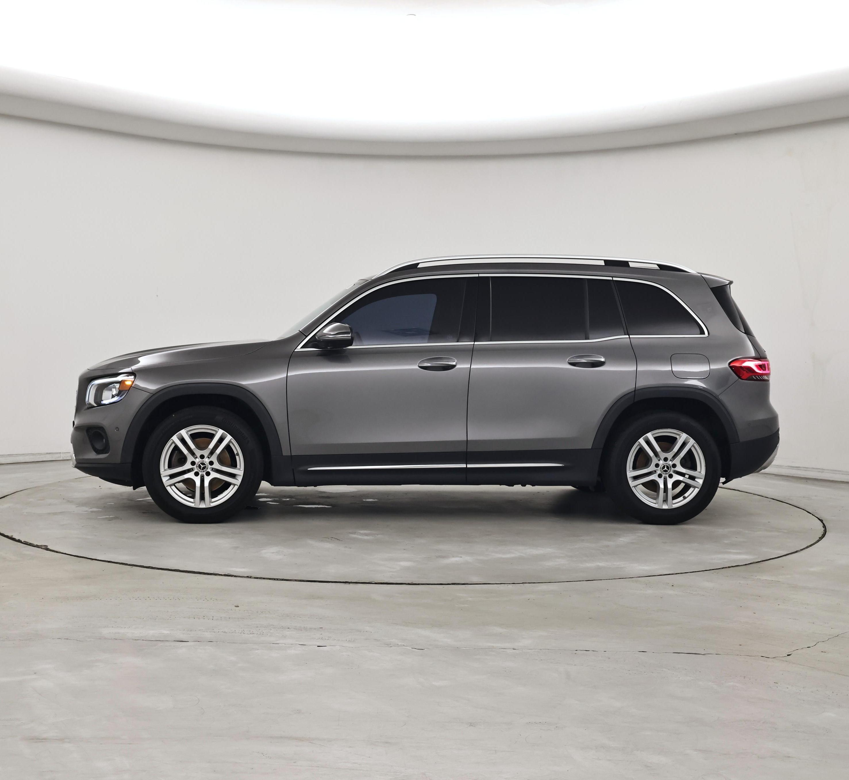 Thumbnail: 2023 Mercedes-Benz GLB - 3