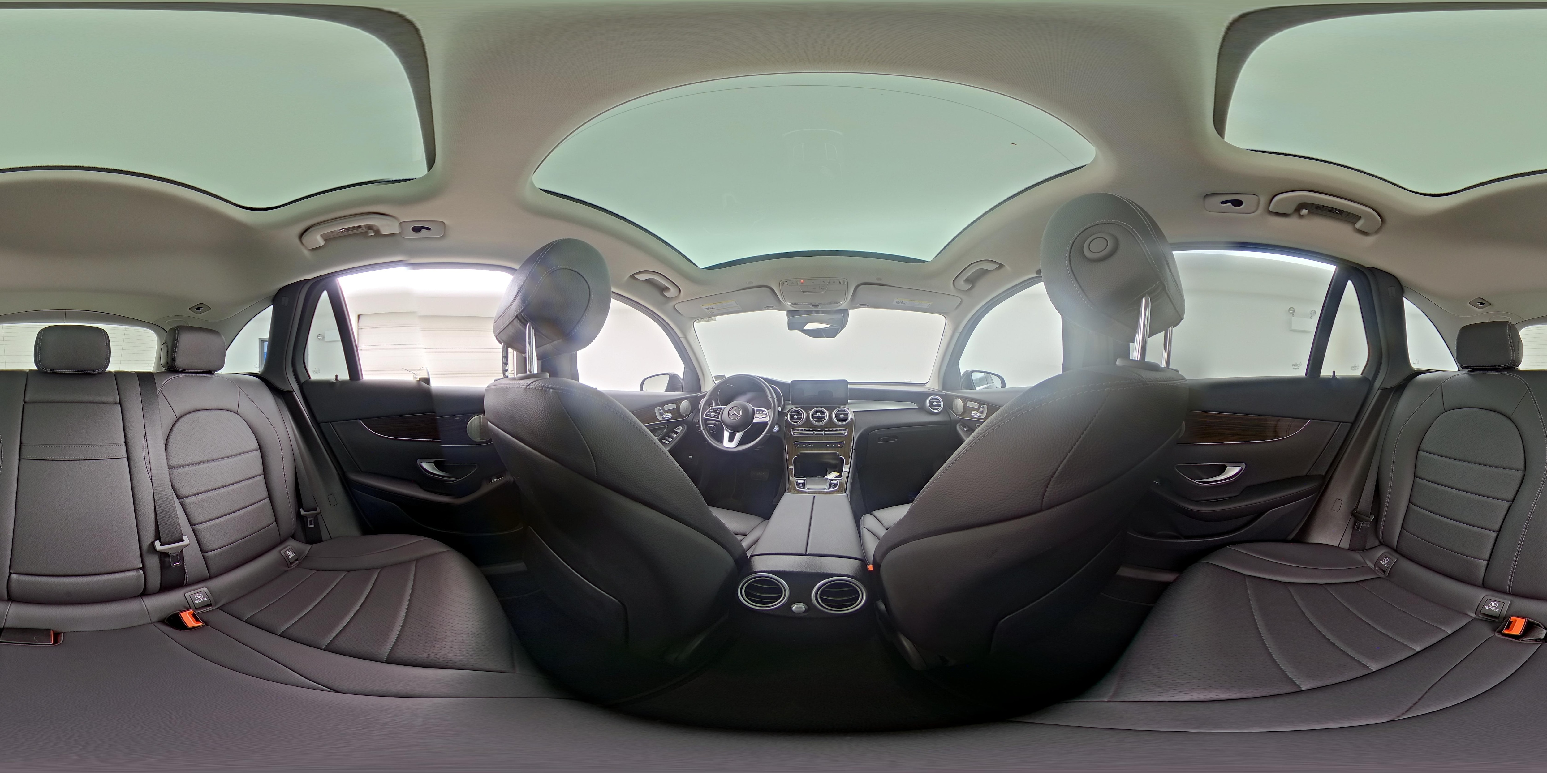 2022 Mercedes-Benz GLC GLC300 - Photo 29