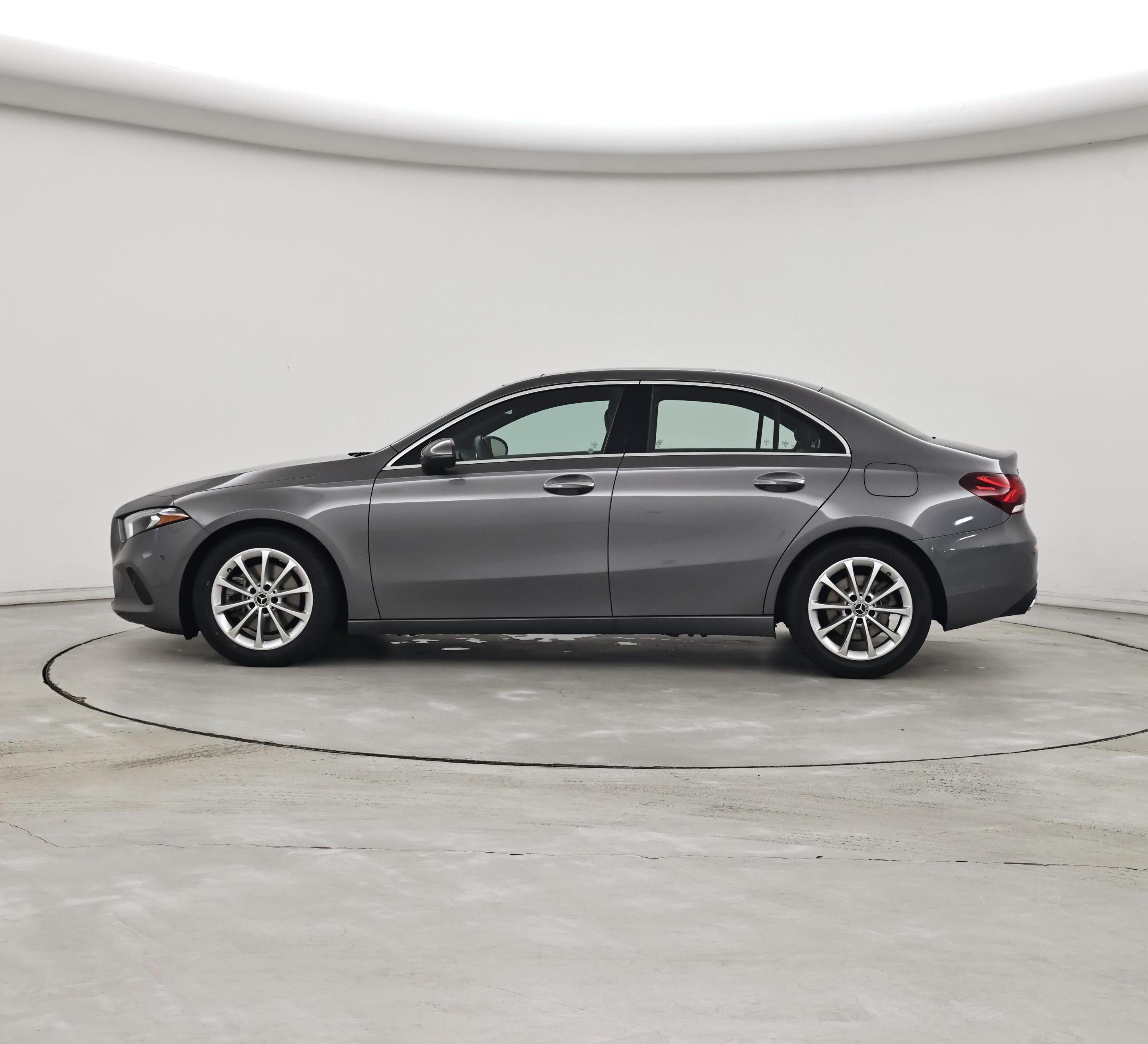 Thumbnail: 2021 Mercedes-Benz A-Class - 3