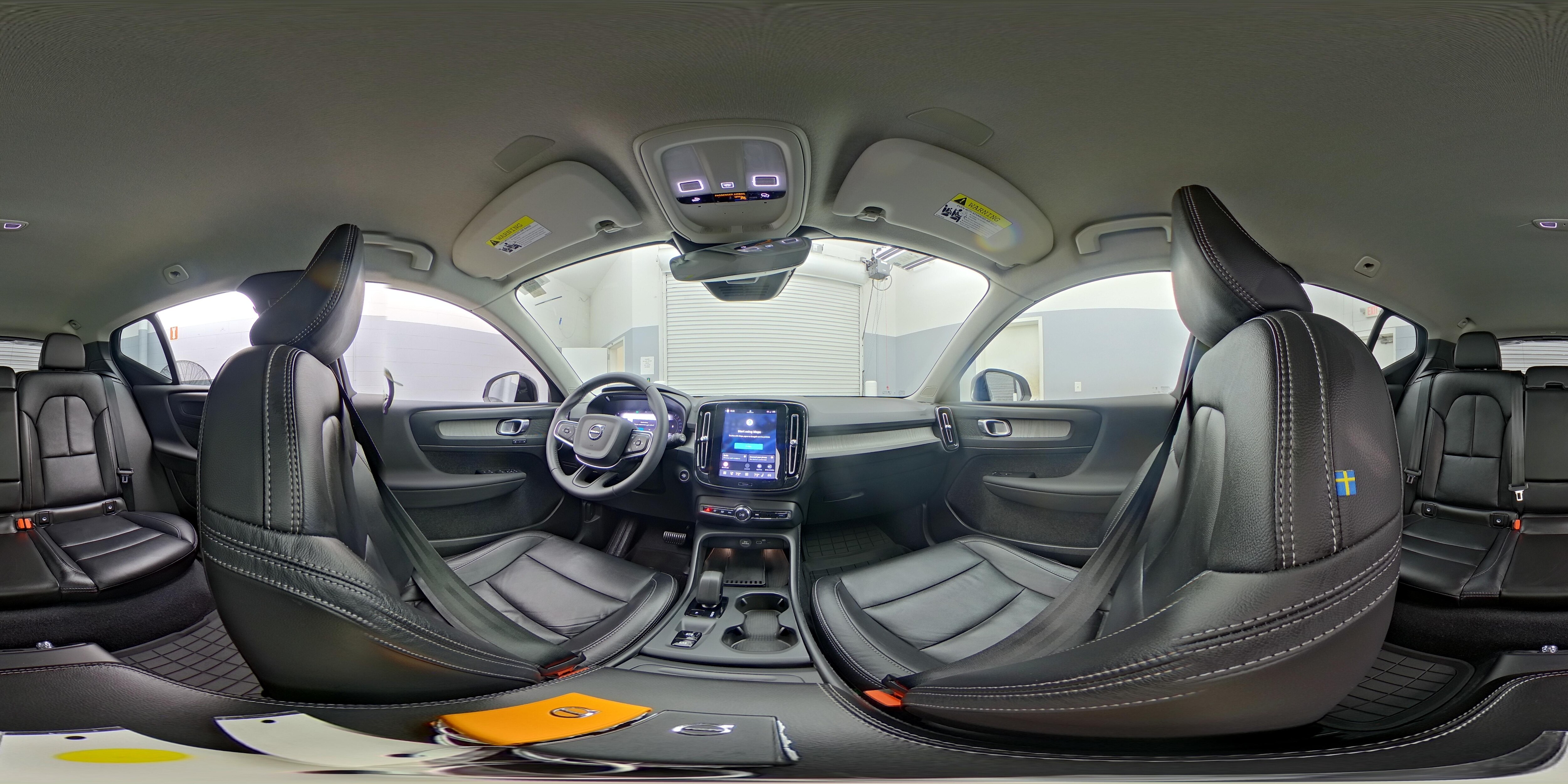 2024 Volvo XC40 Core - Photo 23
