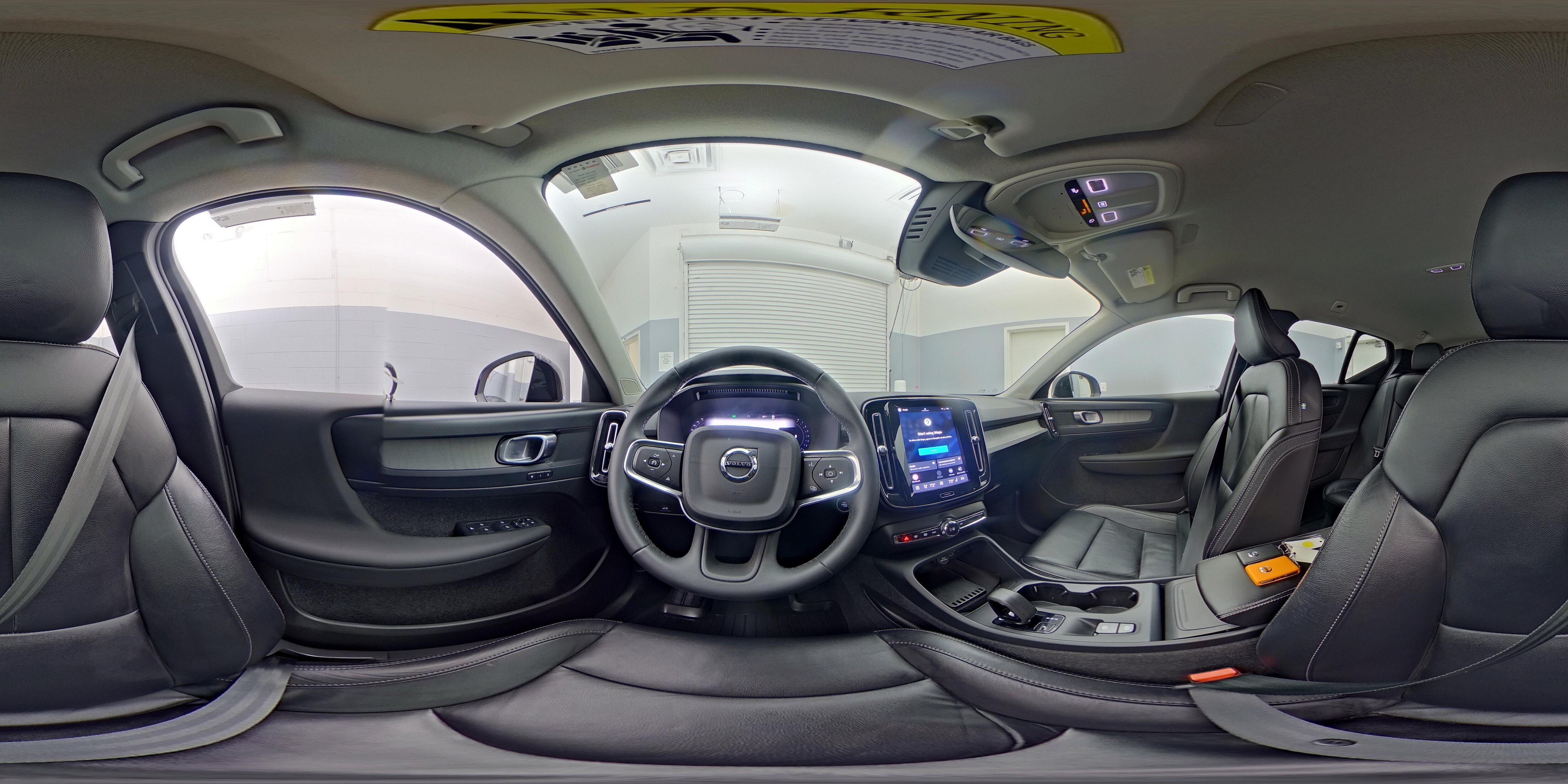 2024 Volvo XC40 Core - Photo 25