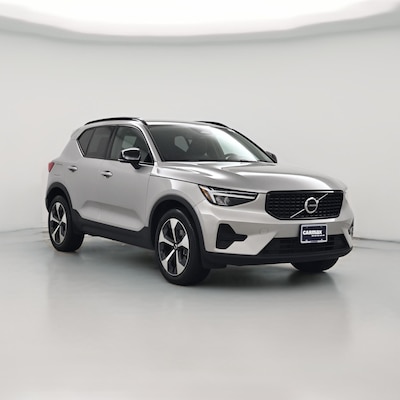 2024 Volvo XC40 B5 Core Bright Theme