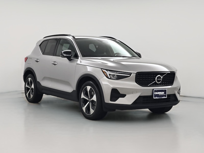 2024 Volvo XC40 B5 Core Bright Theme