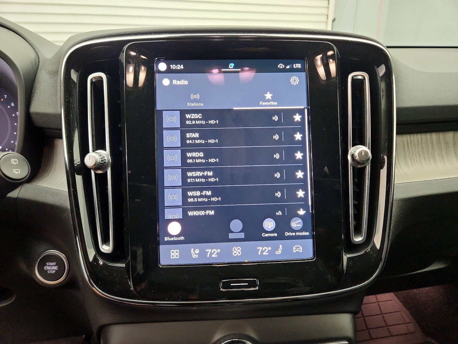 2024 Volvo XC40 Core - Photo 15