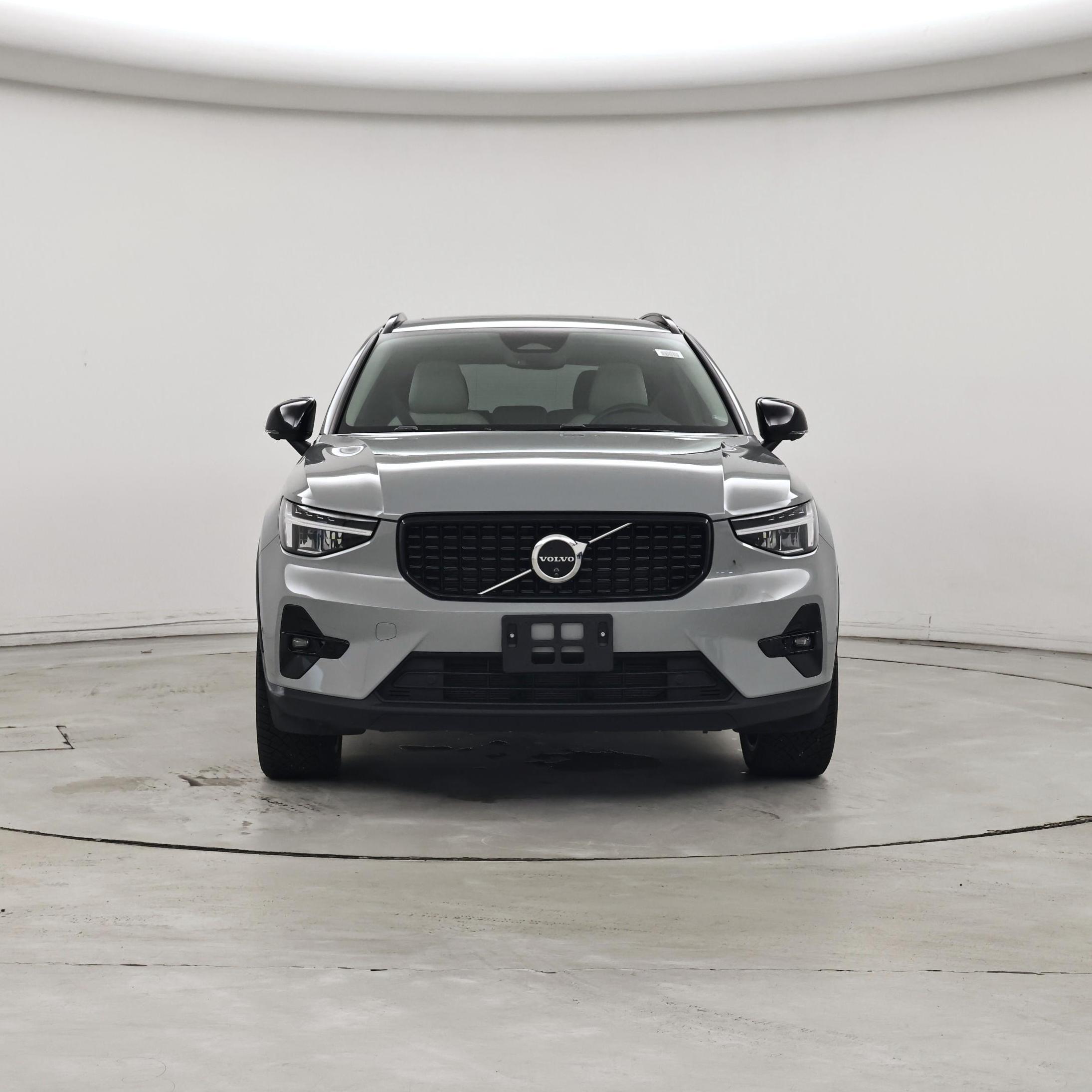 Thumbnail: 2024 Volvo XC40 - 5