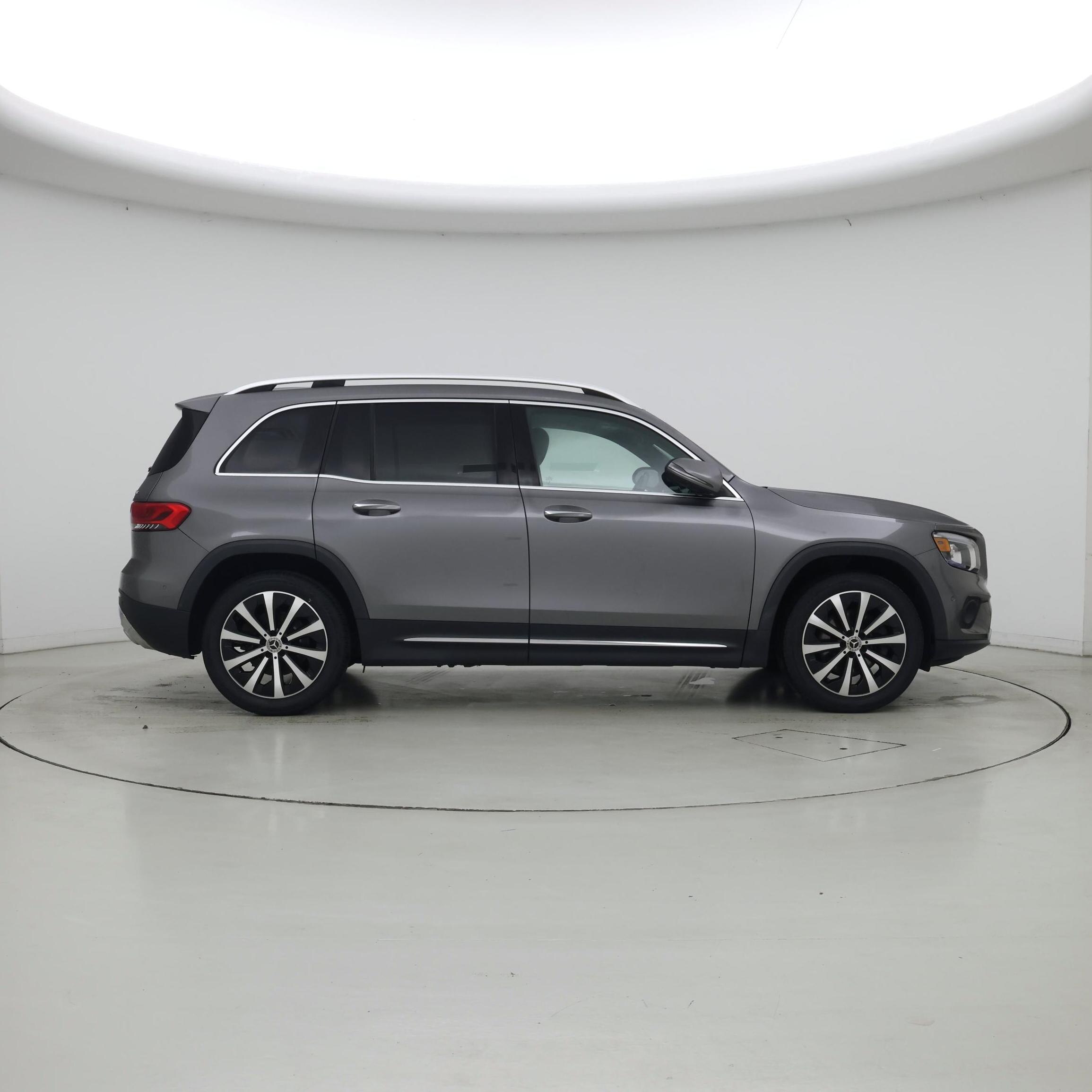 Thumbnail: 2023 Mercedes-Benz GLB - 7