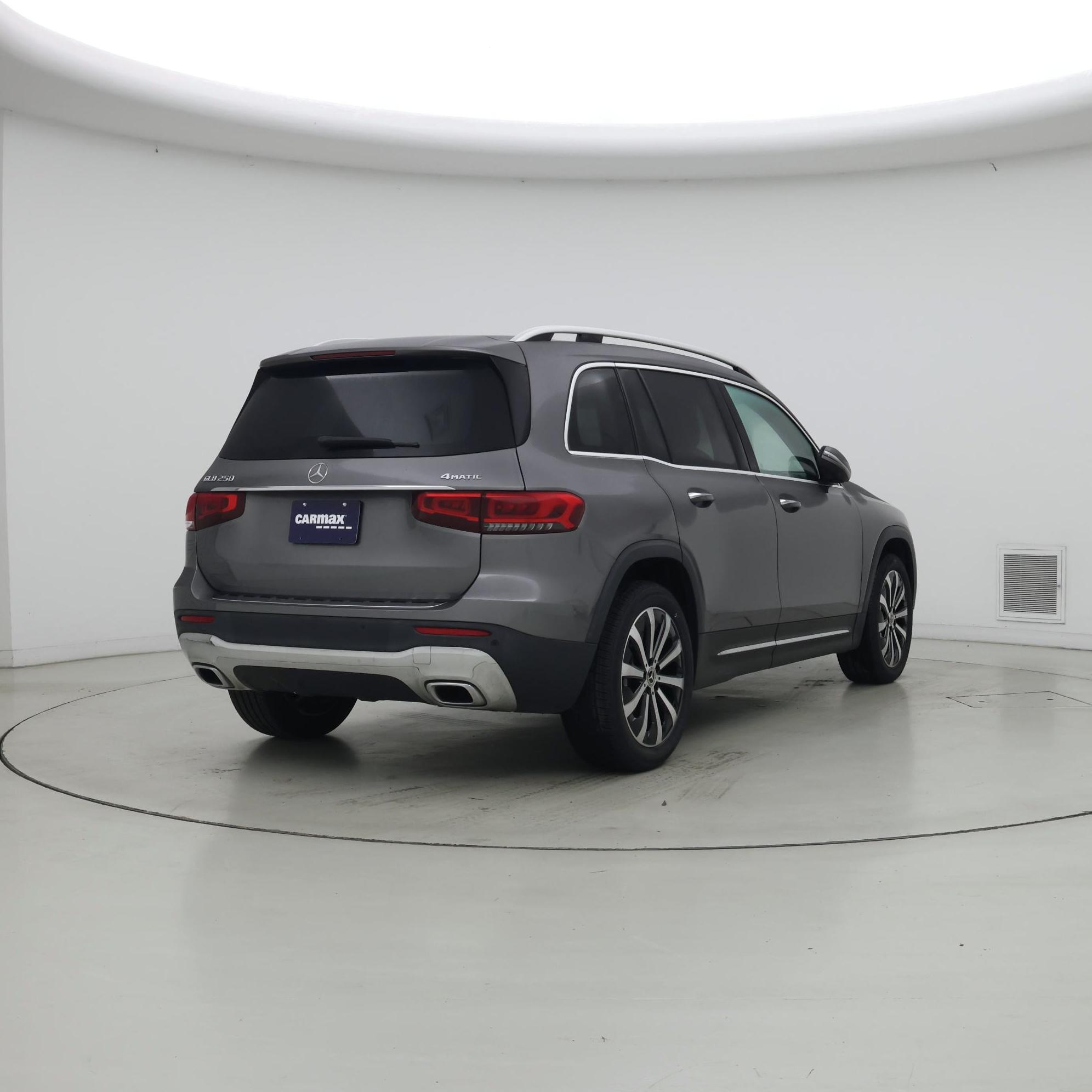 Thumbnail: 2023 Mercedes-Benz GLB - 8