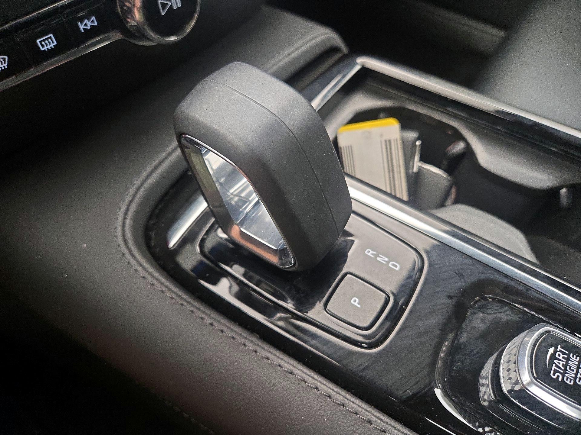 Thumbnail: 2023 Volvo S60 - 17
