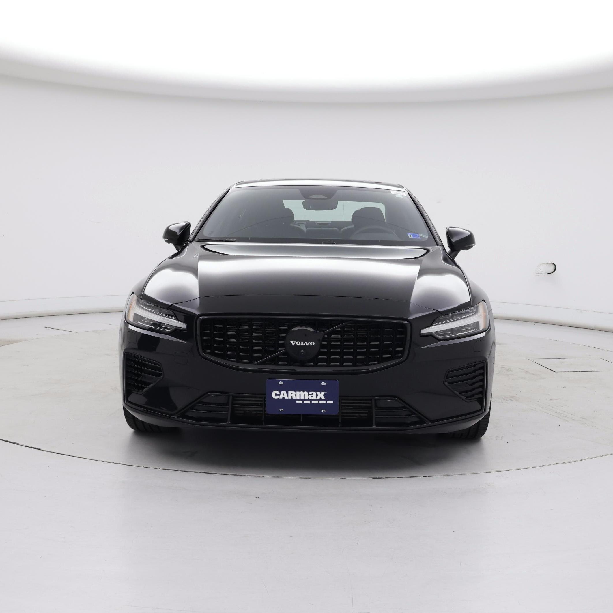 Thumbnail: 2023 Volvo S60 - 5