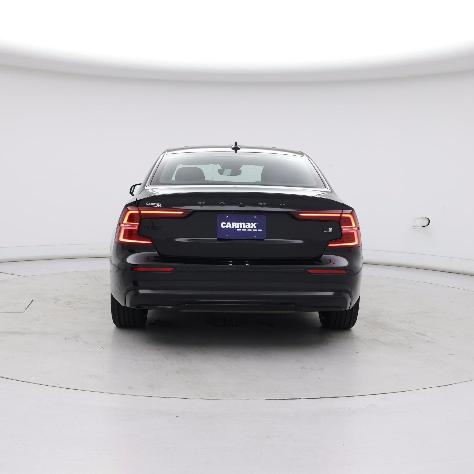 Thumbnail: 2023 Volvo S60 - 6