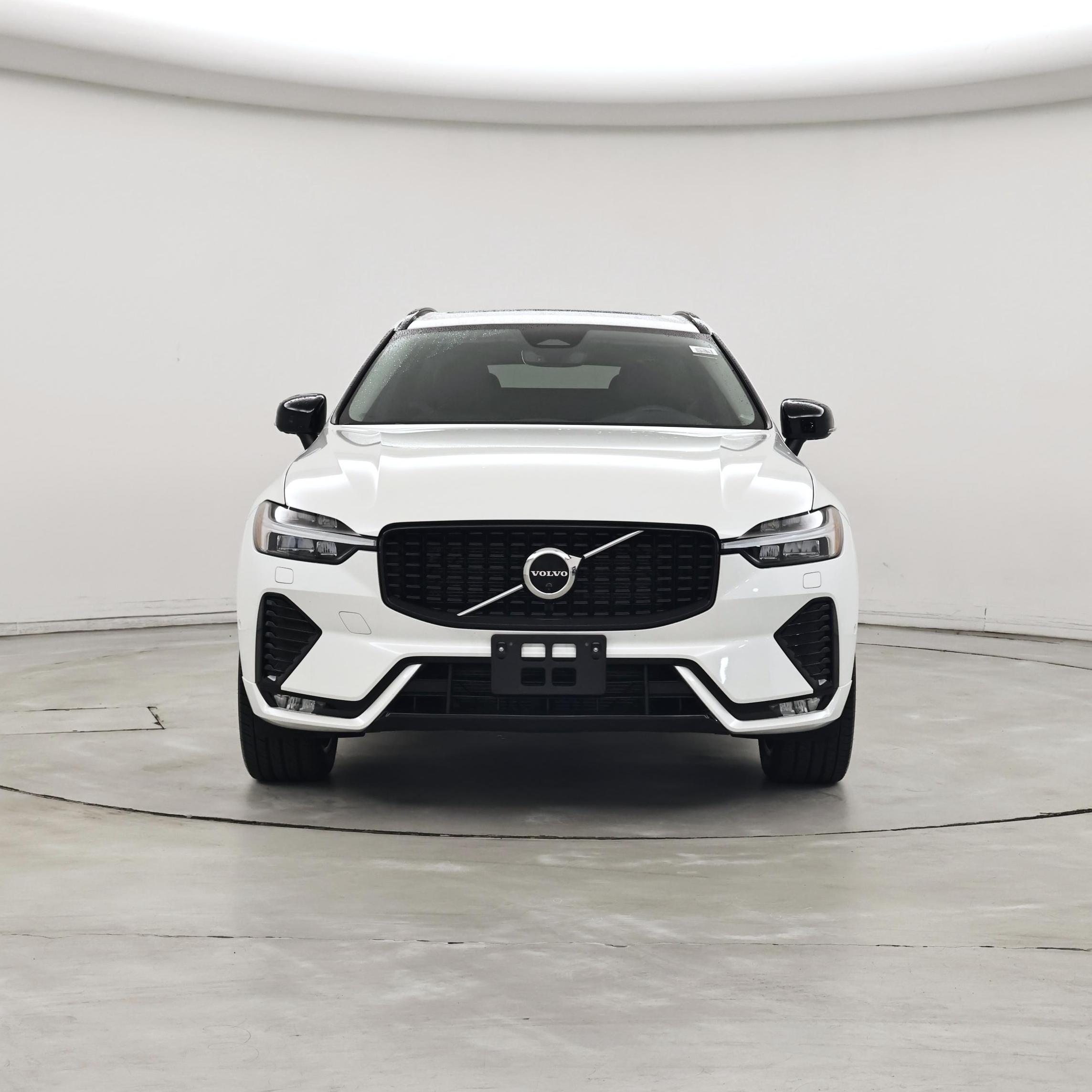 Thumbnail: 2023 Volvo XC60 - 5