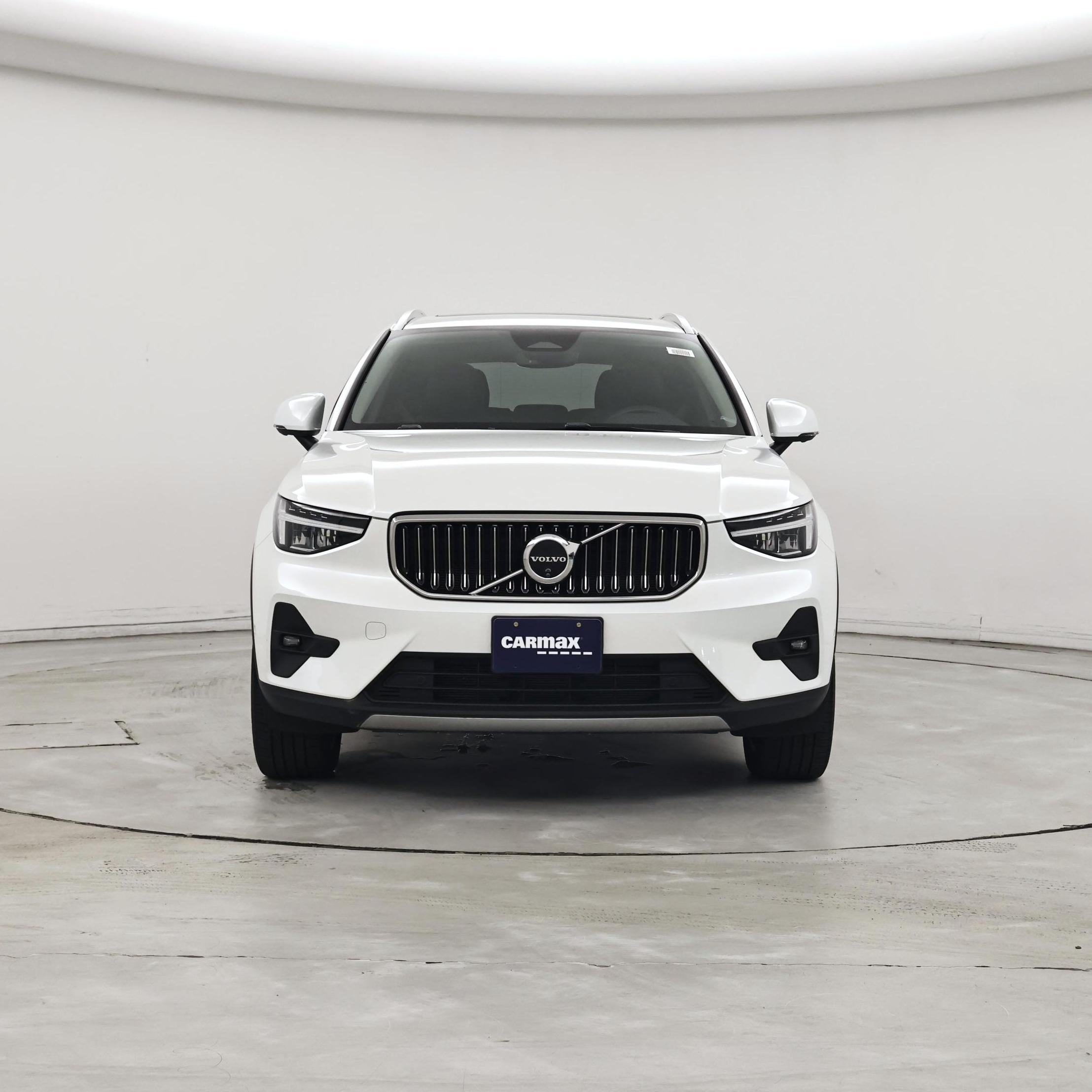 Thumbnail: 2024 Volvo XC40 - 5