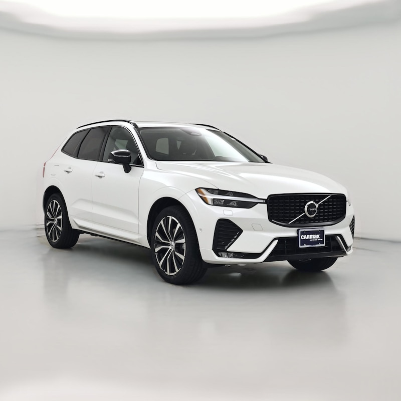 2023 Volvo XC60 B5 Plus Dark Theme