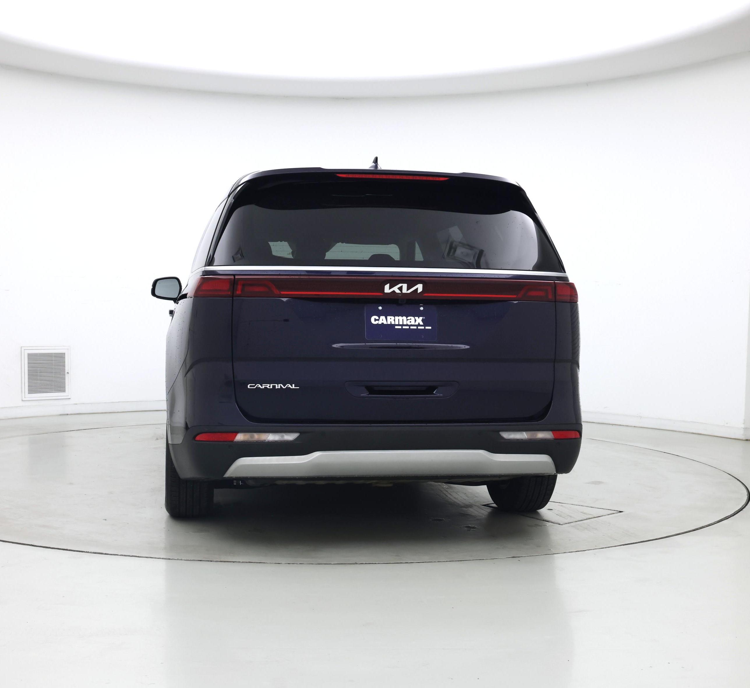 Thumbnail: 2023 Kia Carnival - 6