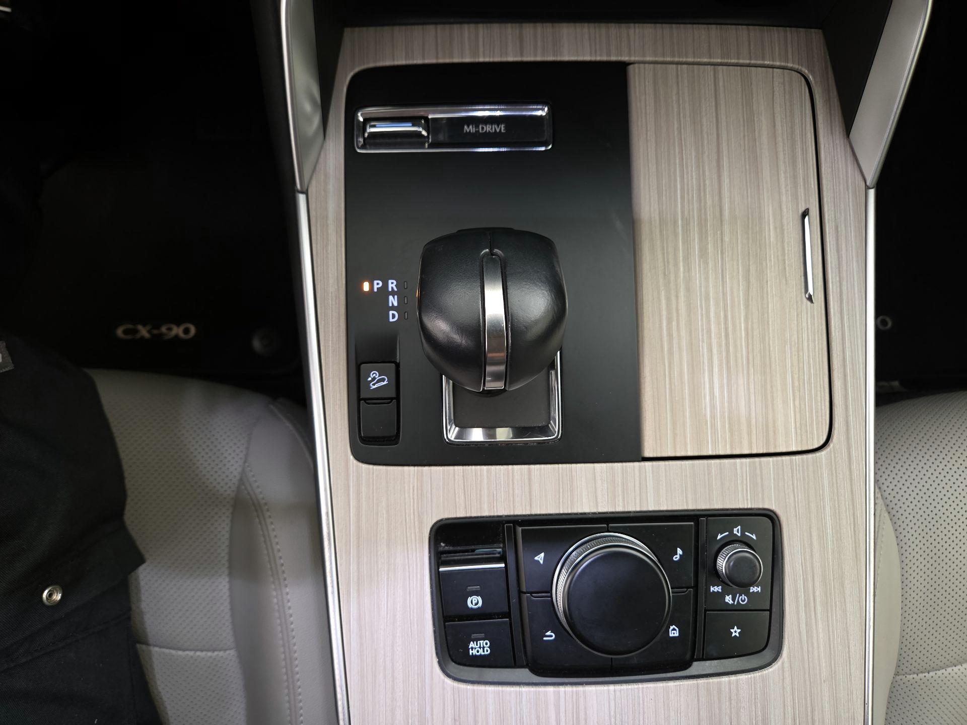 Thumbnail: 2024 Mazda CX-90 - 17