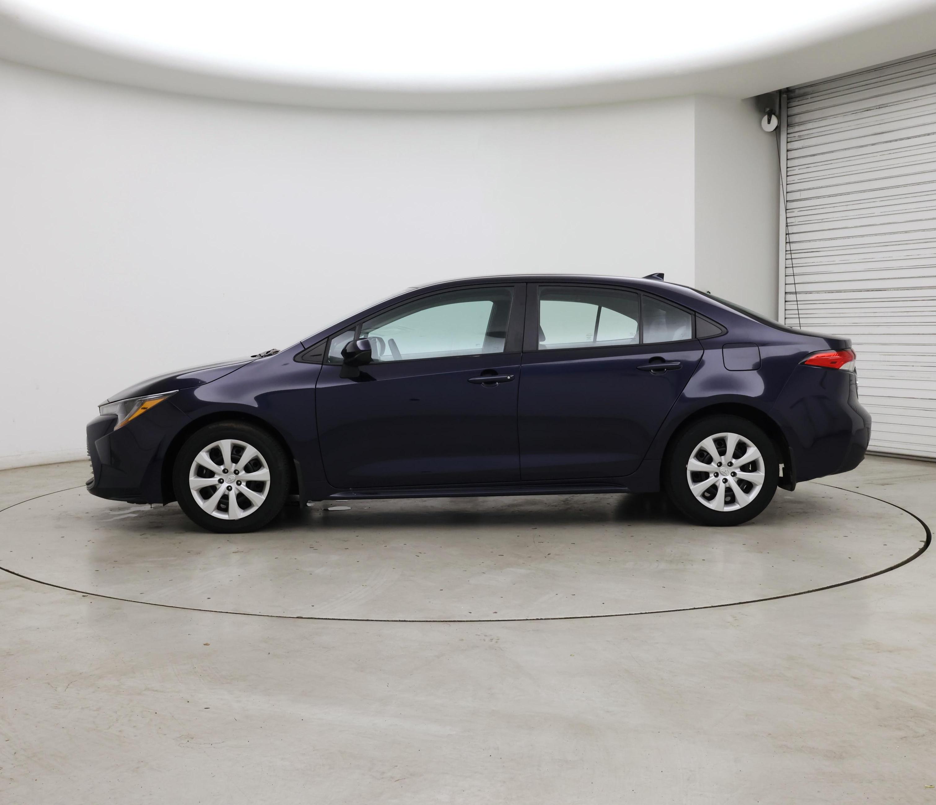 Thumbnail: 2024 Toyota Corolla - 3