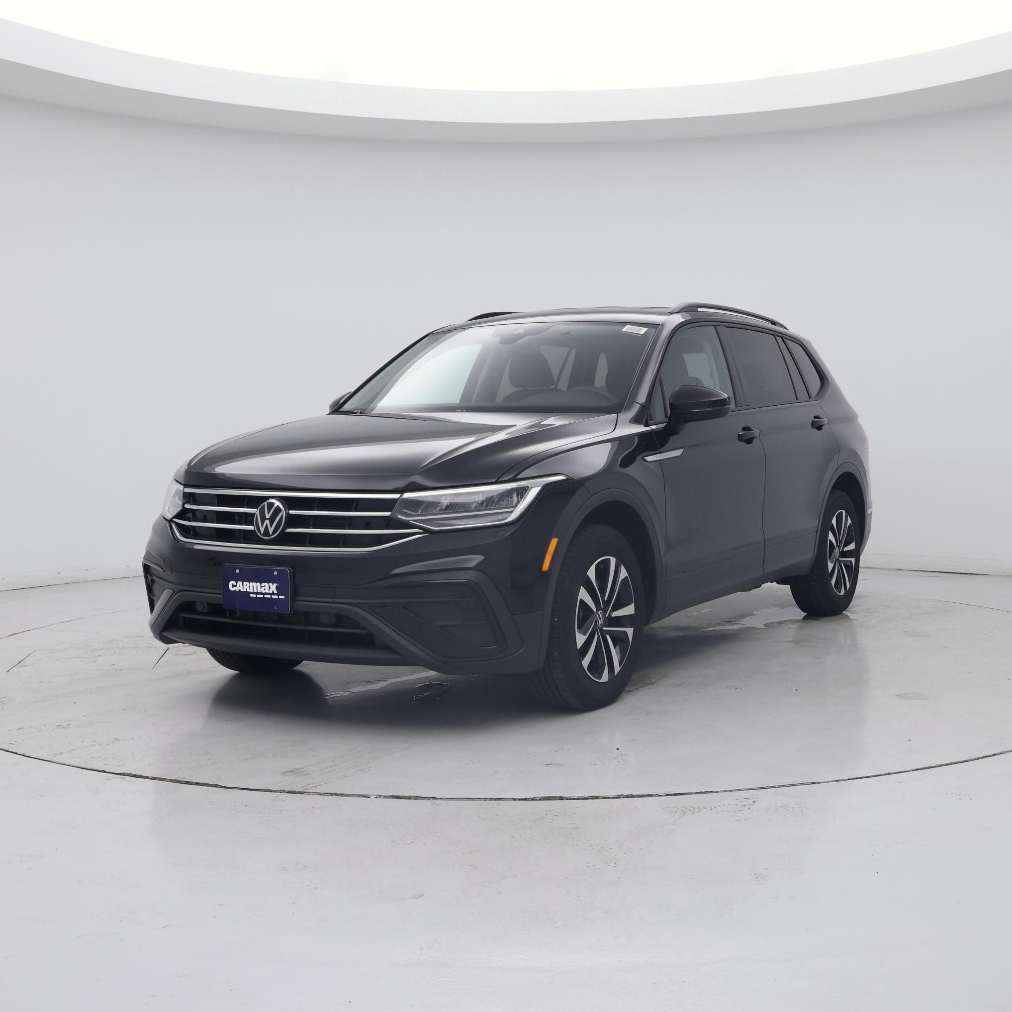 Thumbnail: 2024 Volkswagen Tiguan - 4