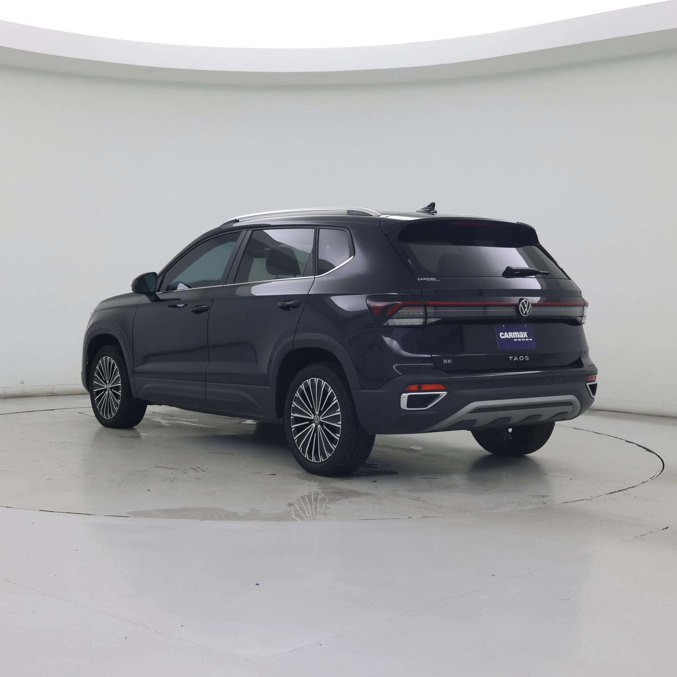 Thumbnail: 2025 Volkswagen Taos - 2