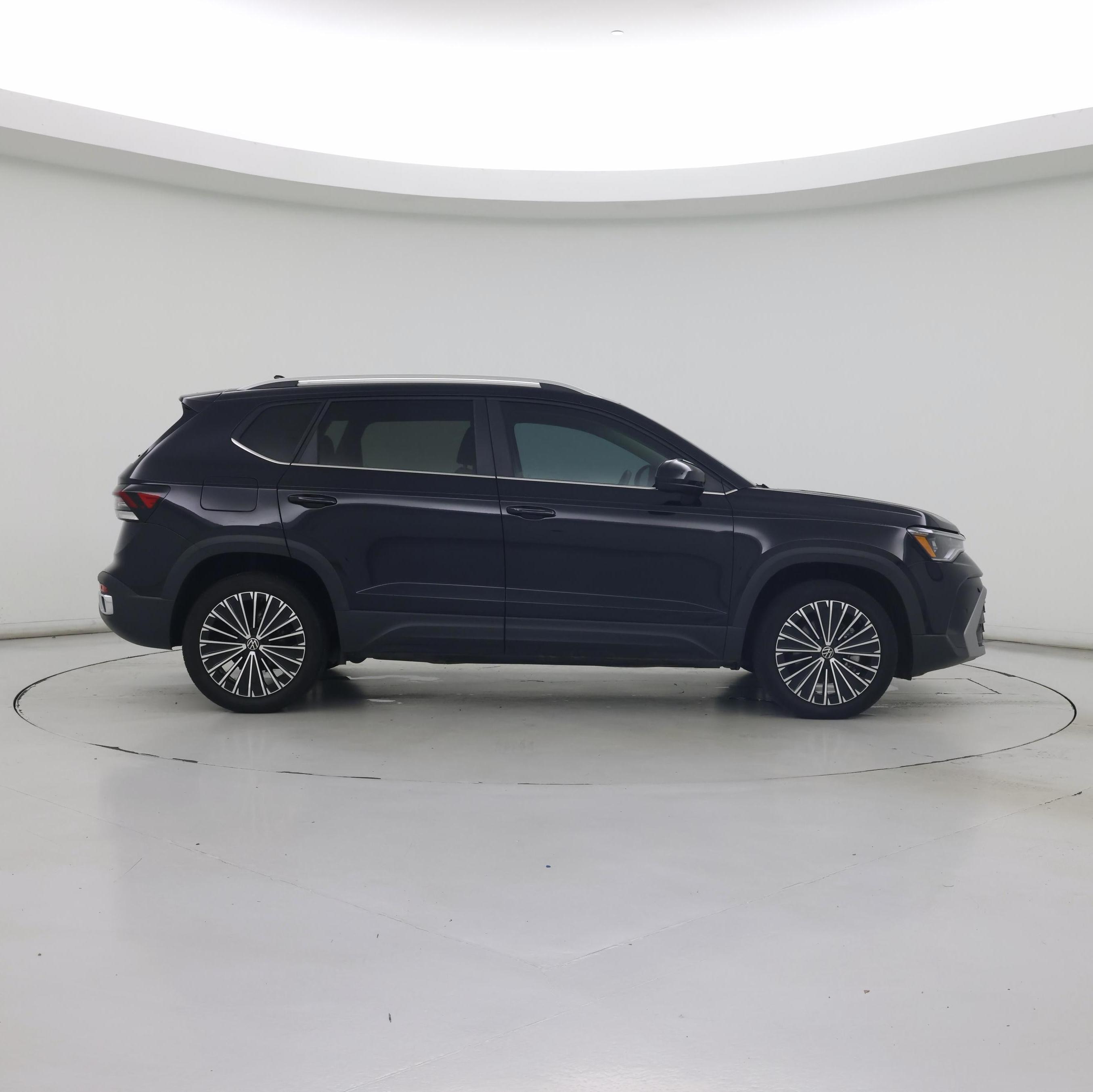 Thumbnail: 2025 Volkswagen Taos - 7