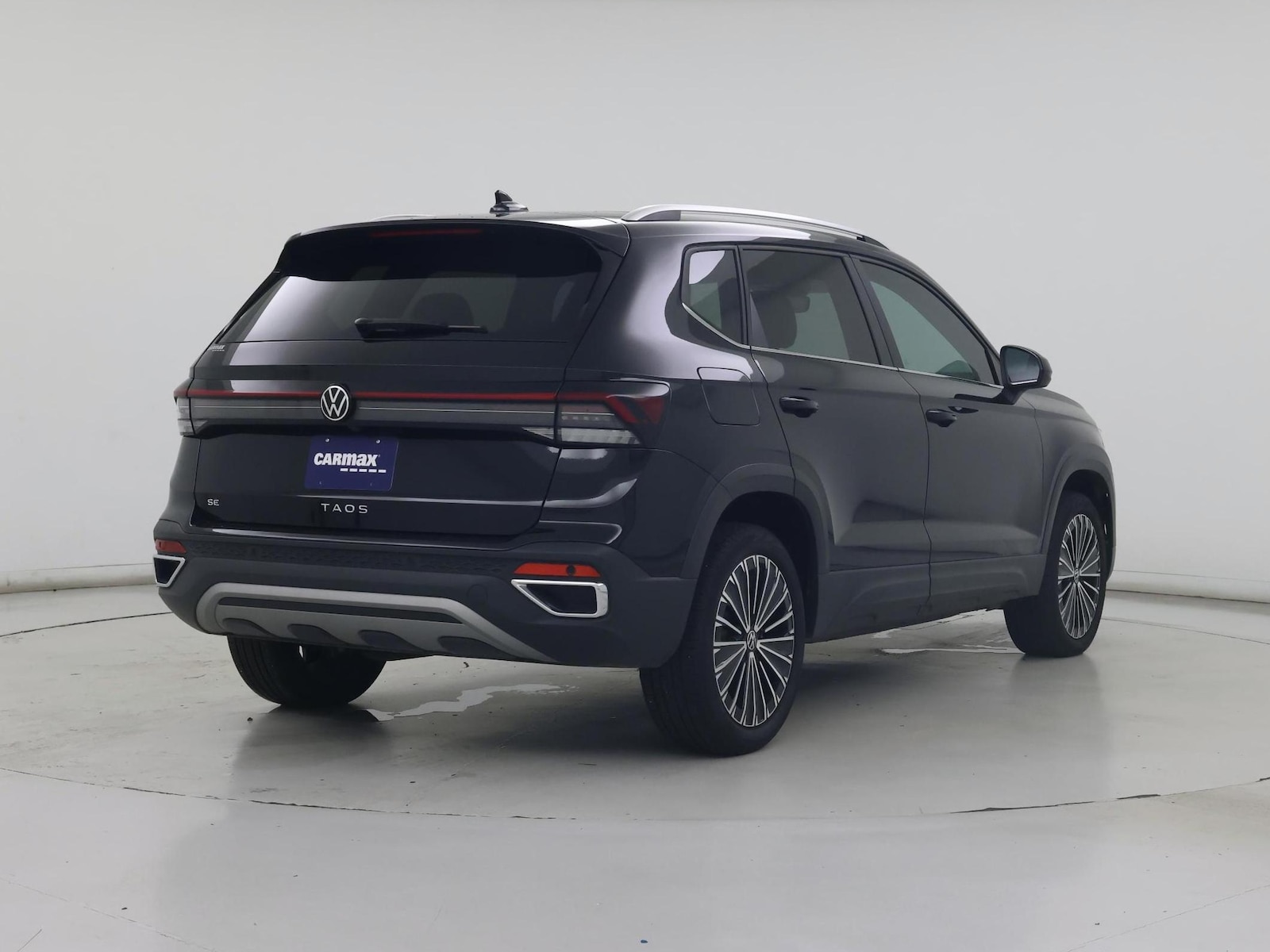2025 Volkswagen Taos SE - Photo 9