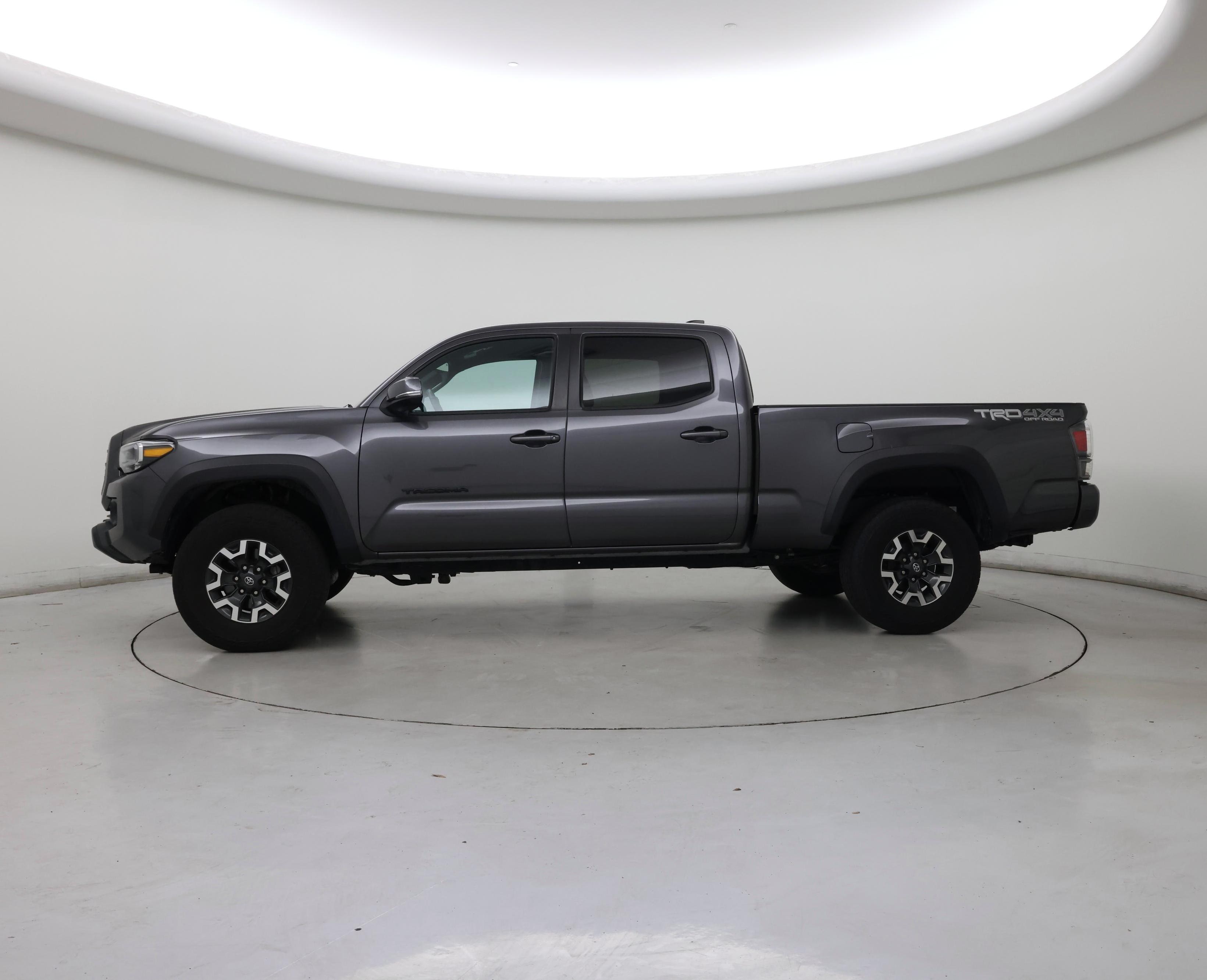 Thumbnail: 2023 Toyota Tacoma - 3