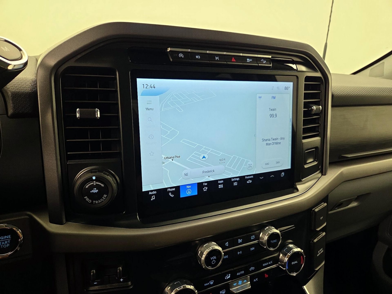 2024 Ford F-150 XLT - Photo 15
