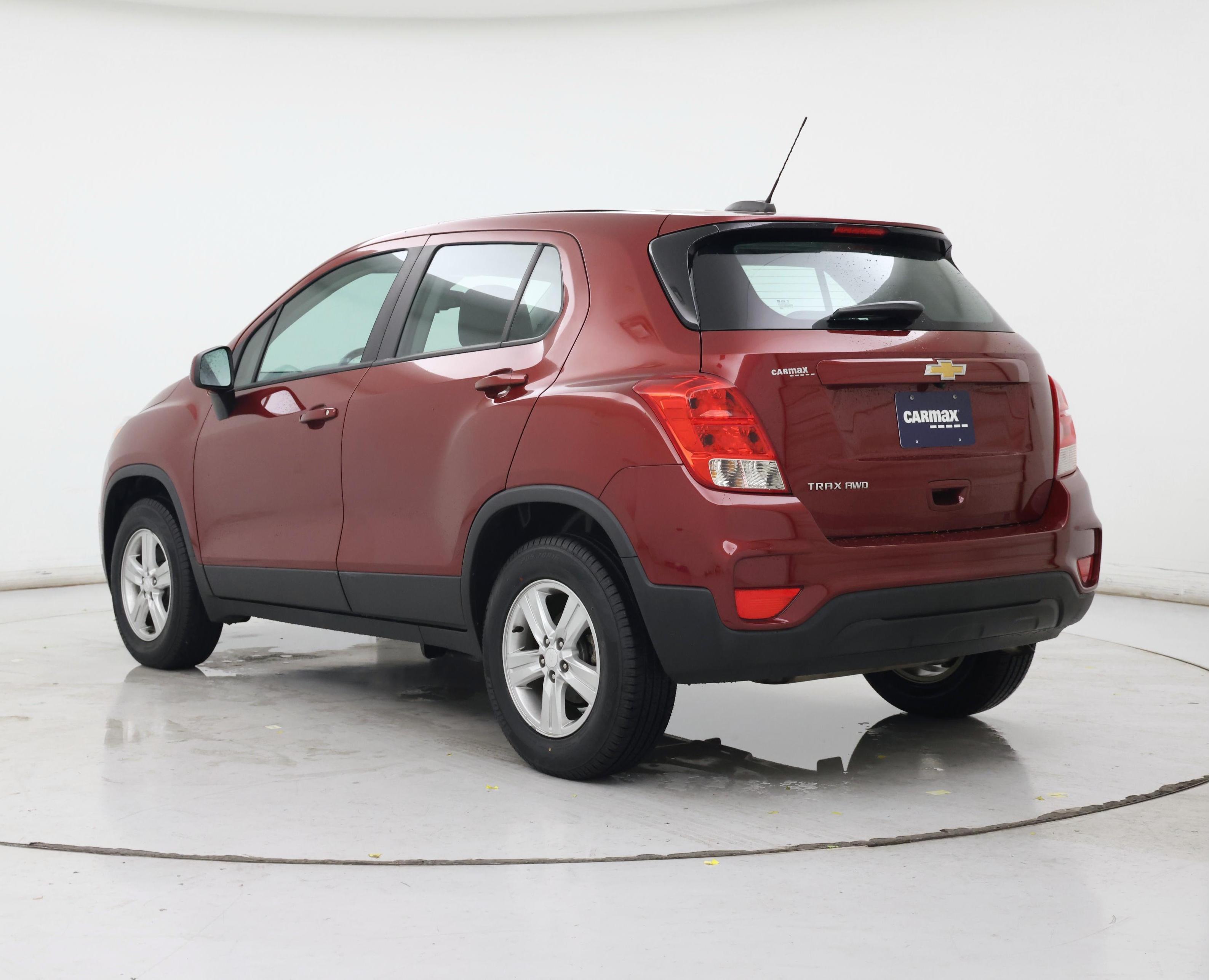 Thumbnail: 2021 Chevrolet Trax - 2