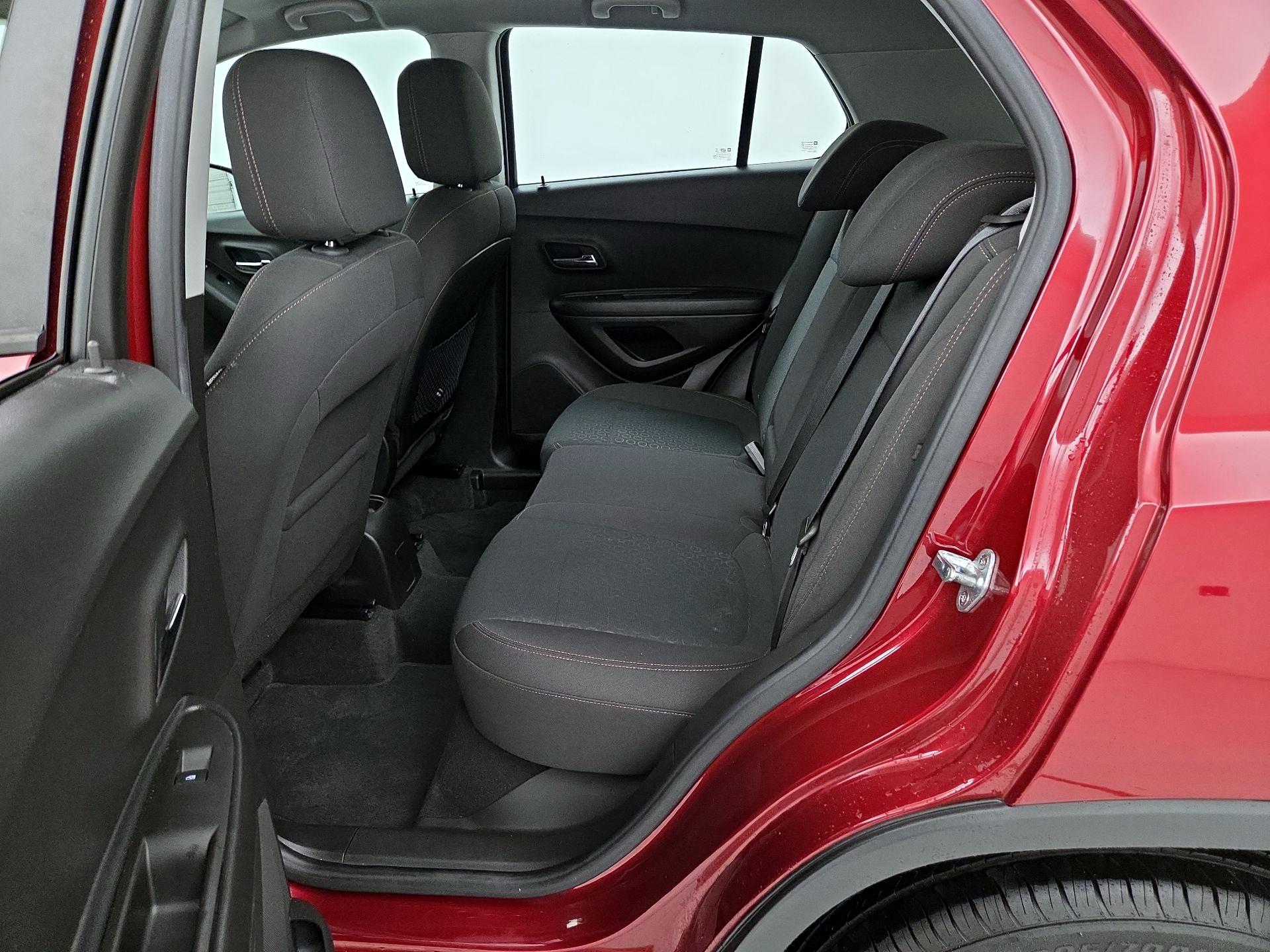Thumbnail: 2021 Chevrolet Trax - 19