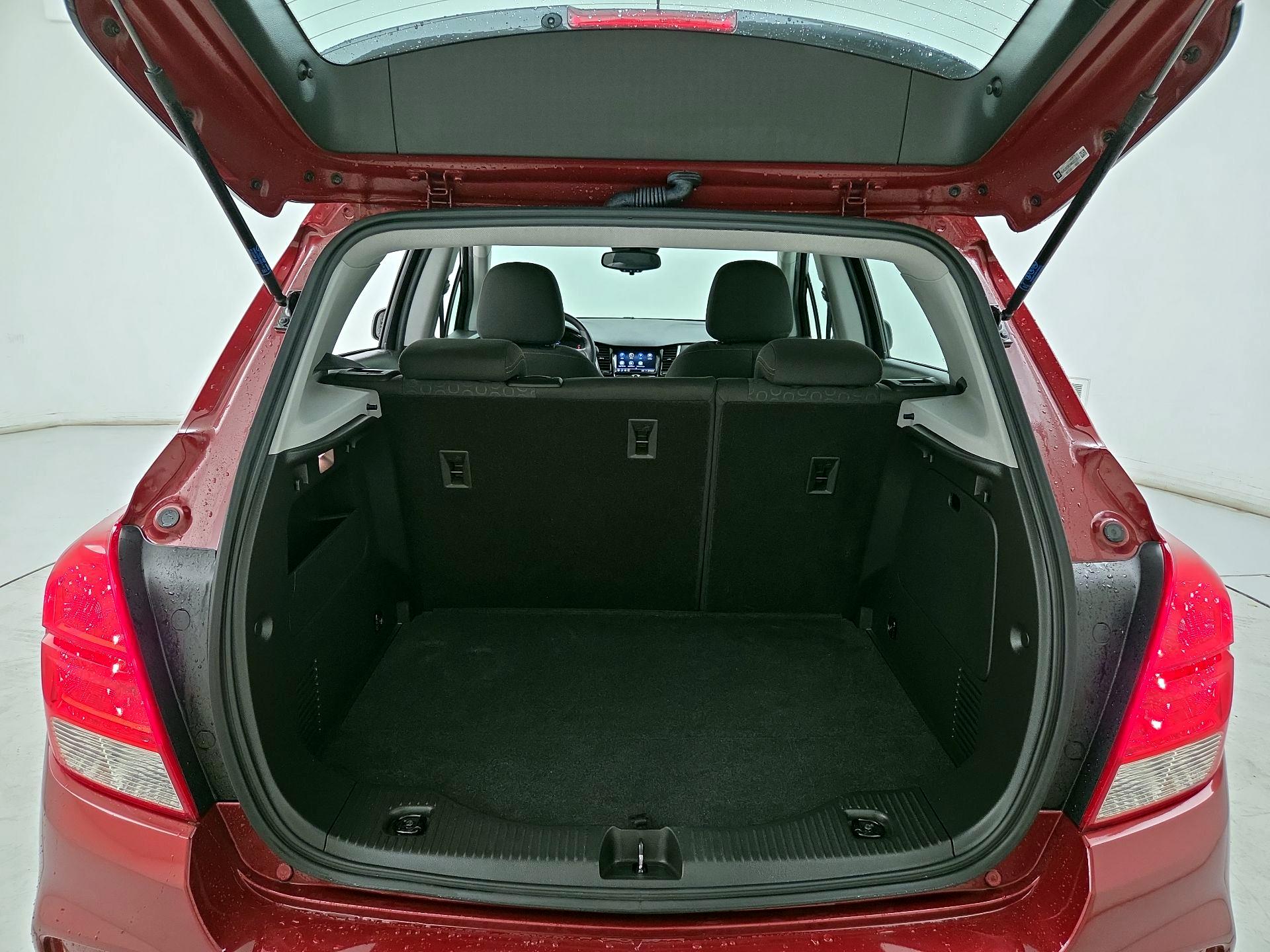 Thumbnail: 2021 Chevrolet Trax - 20