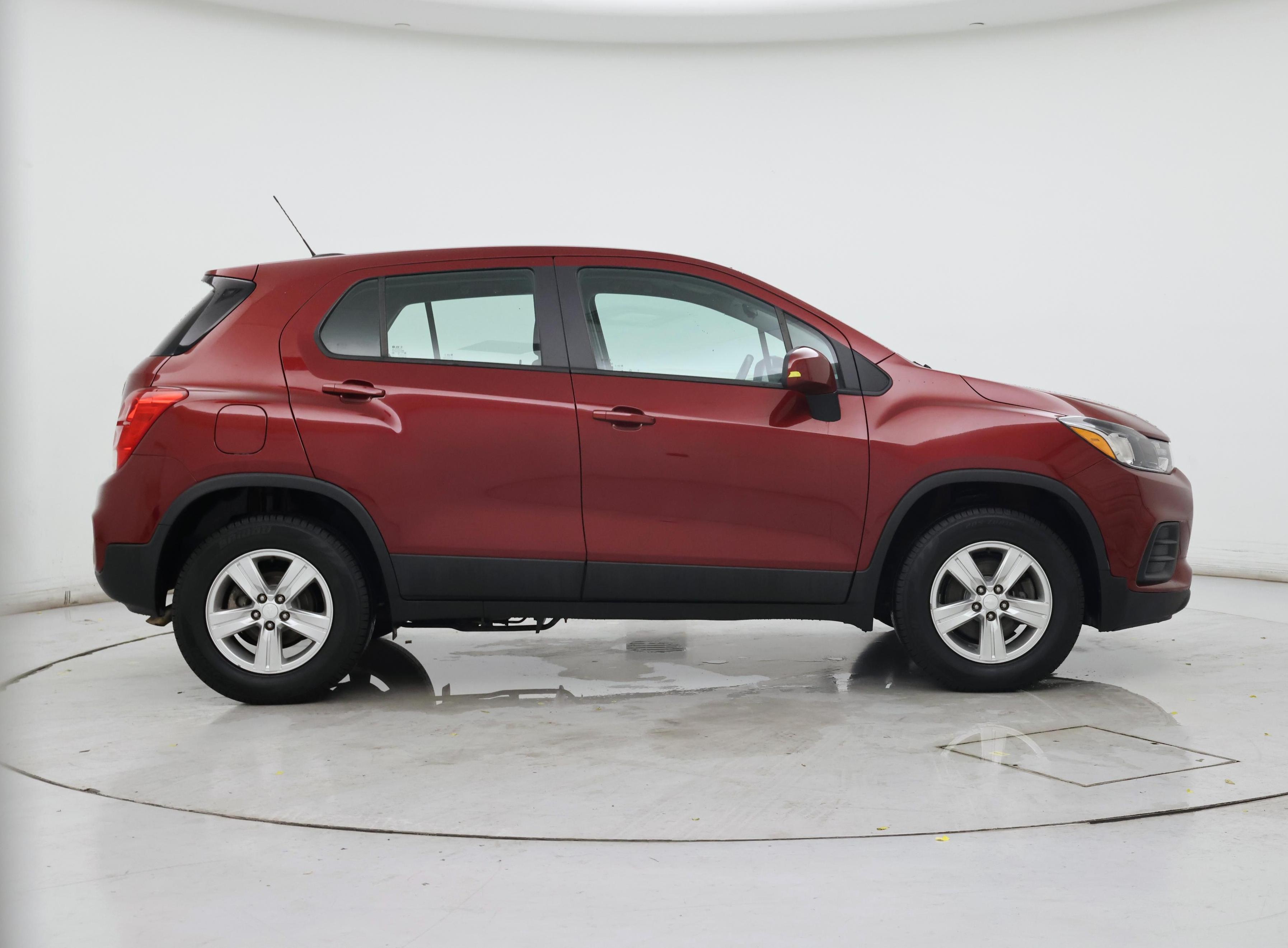 Thumbnail: 2021 Chevrolet Trax - 7