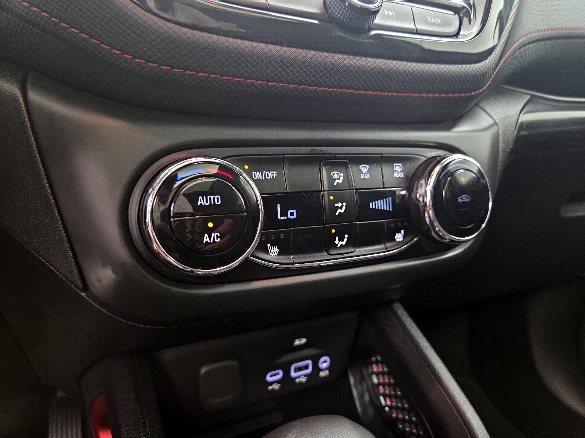 Thumbnail: 2023 Chevrolet TrailBlazer - 16