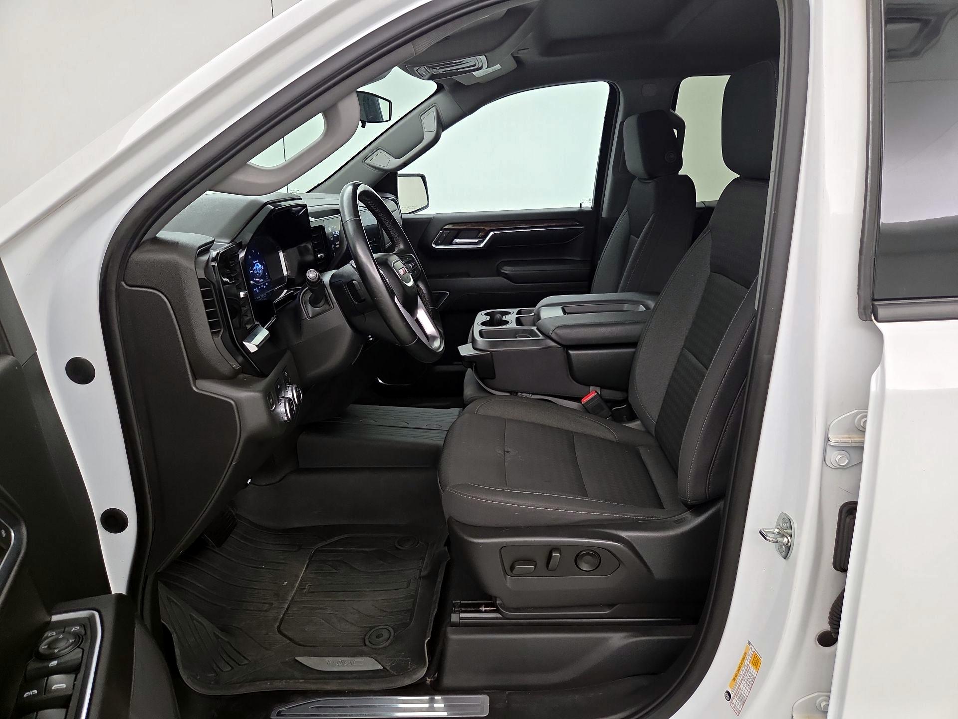 Thumbnail: 2023 GMC Sierra 1500 - 11