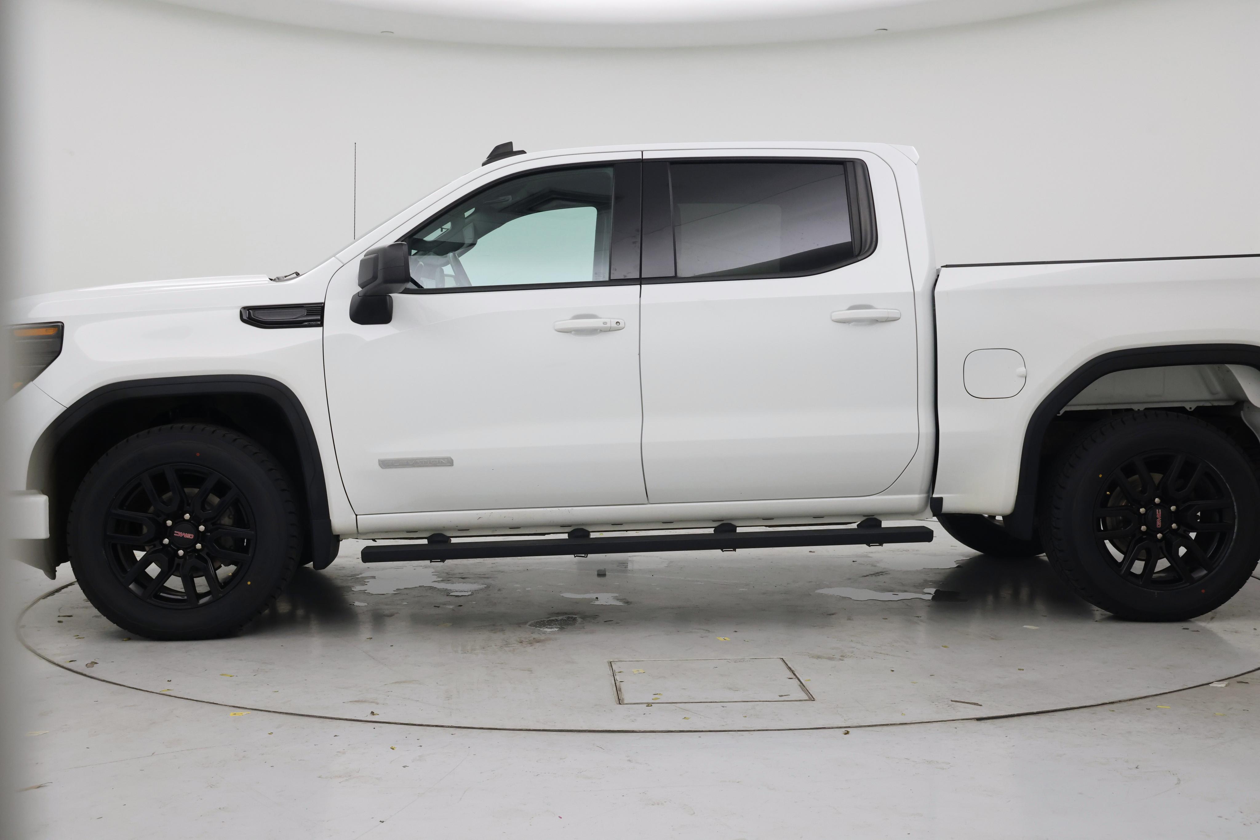 Thumbnail: 2023 GMC Sierra 1500 - 3