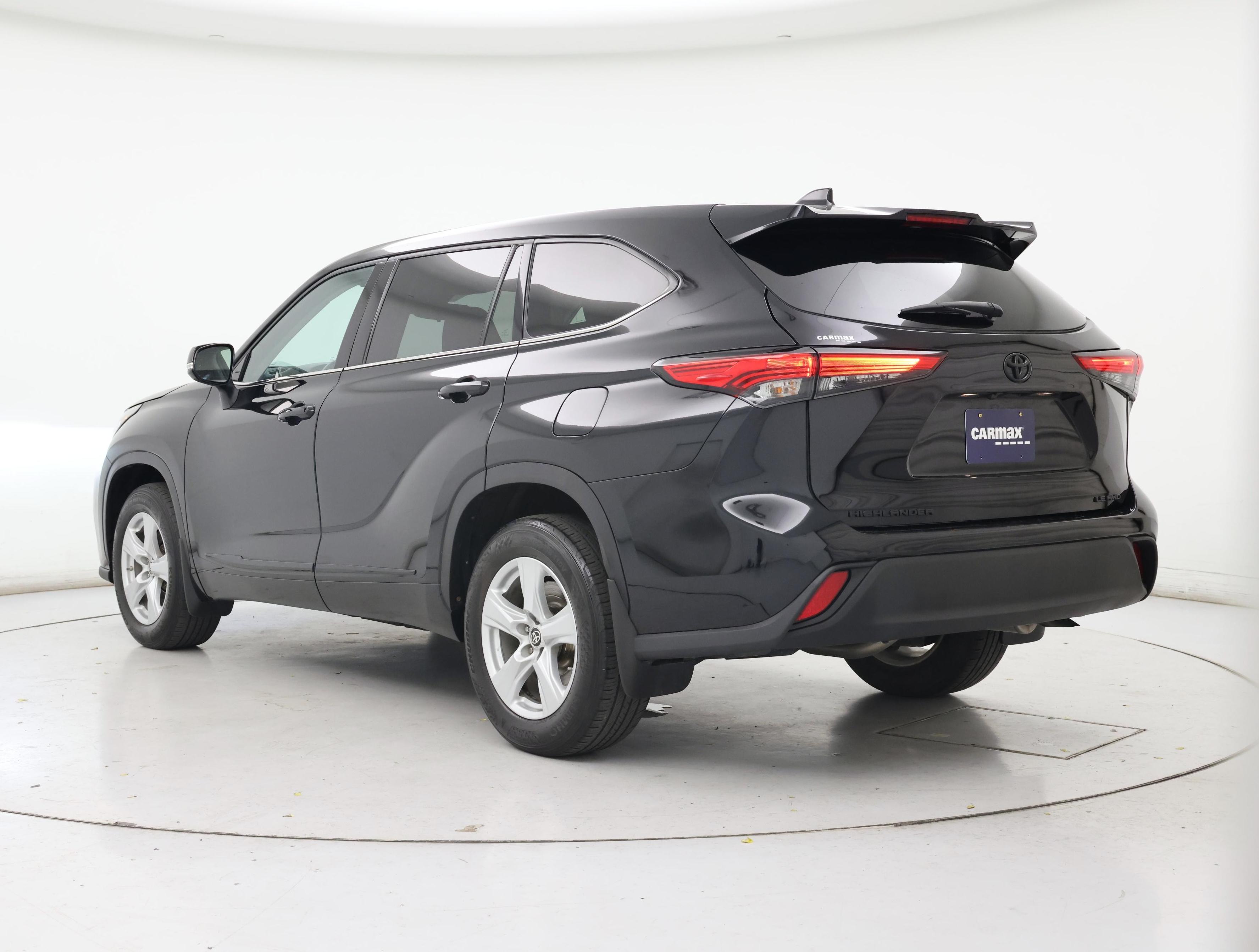 Thumbnail: 2021 Toyota Highlander - 2