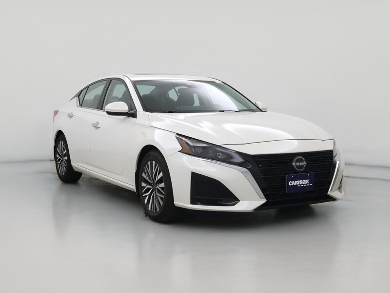 2023 Nissan Altima SV